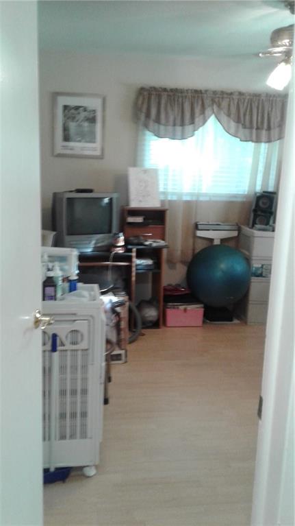 Sunrise Golf Village Sec - Residential