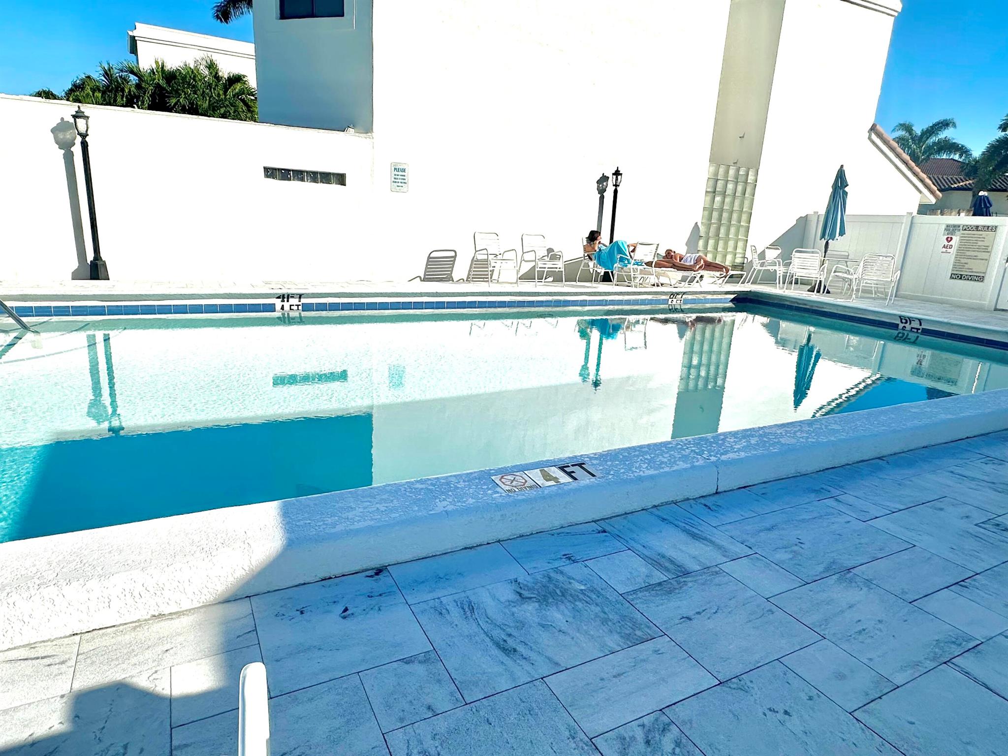 Pelican Pointe Condo - Residential