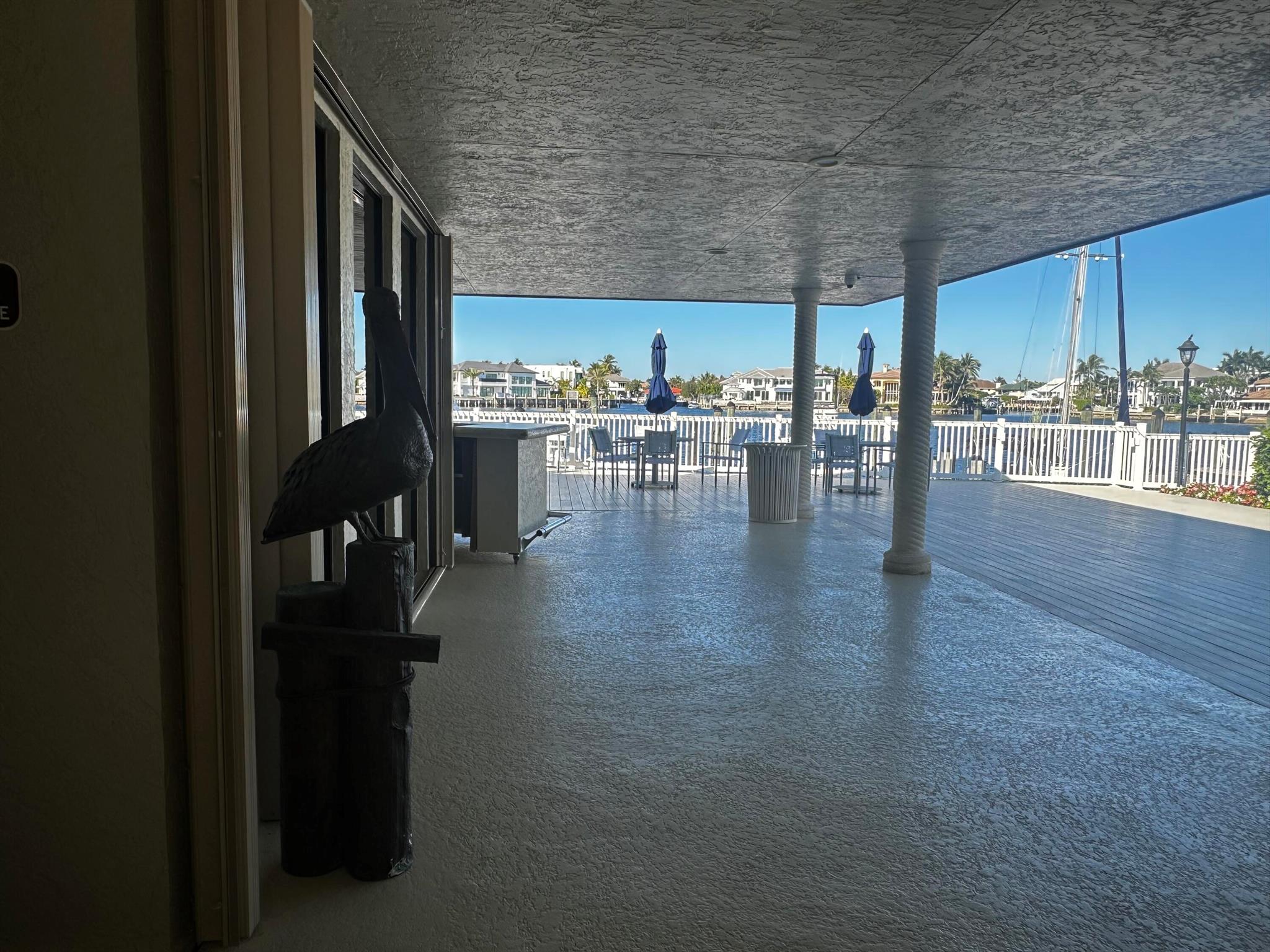 Pelican Pointe Condo - Residential