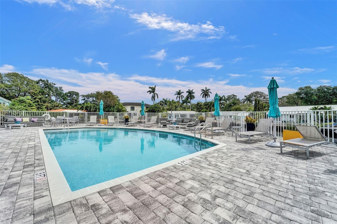 Pointe @ Middle River - Residential