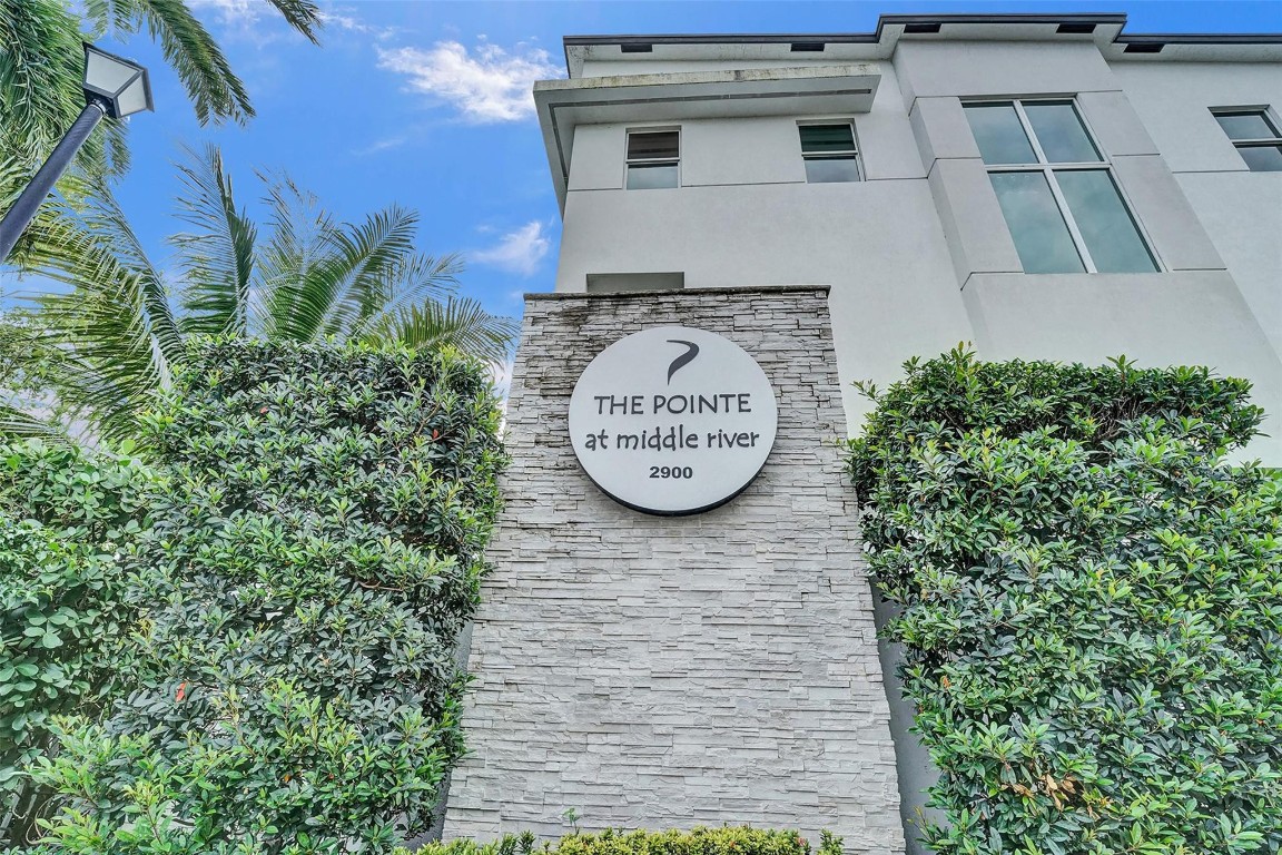 Pointe @ Middle River - Residential