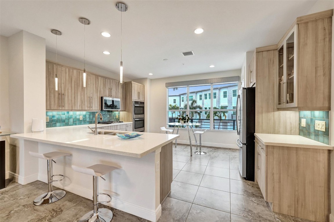 Pointe @ Middle River - Residential