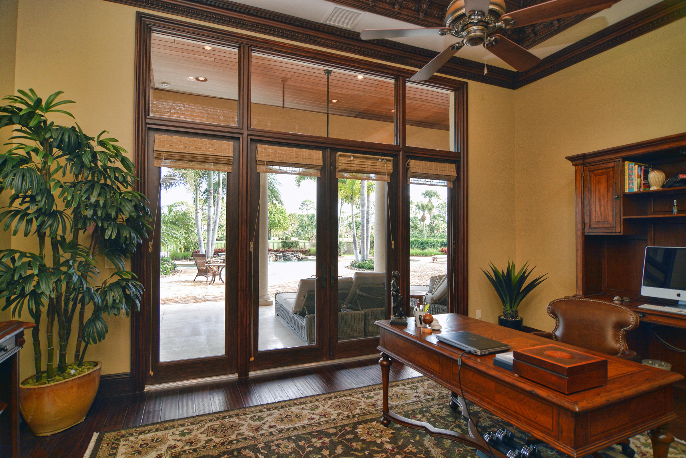 OLD PALM - Residential