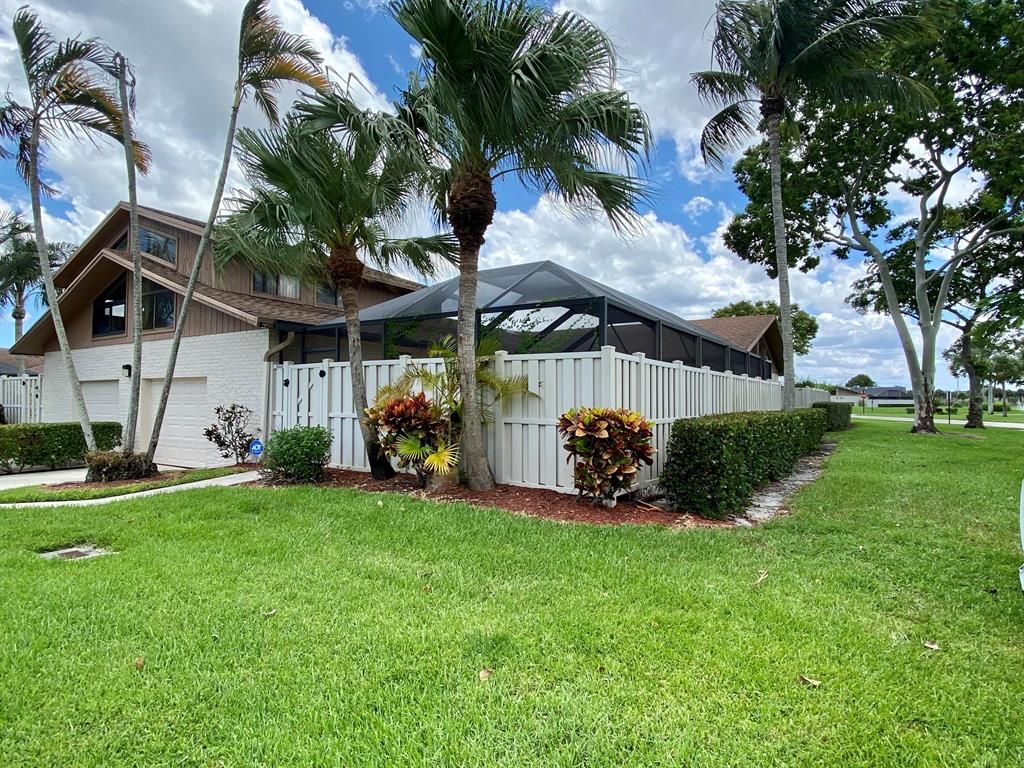 Photo of 9844 Boca Gardens Circle N #B, Boca Raton, FL 33496 (MLS # R10728722)