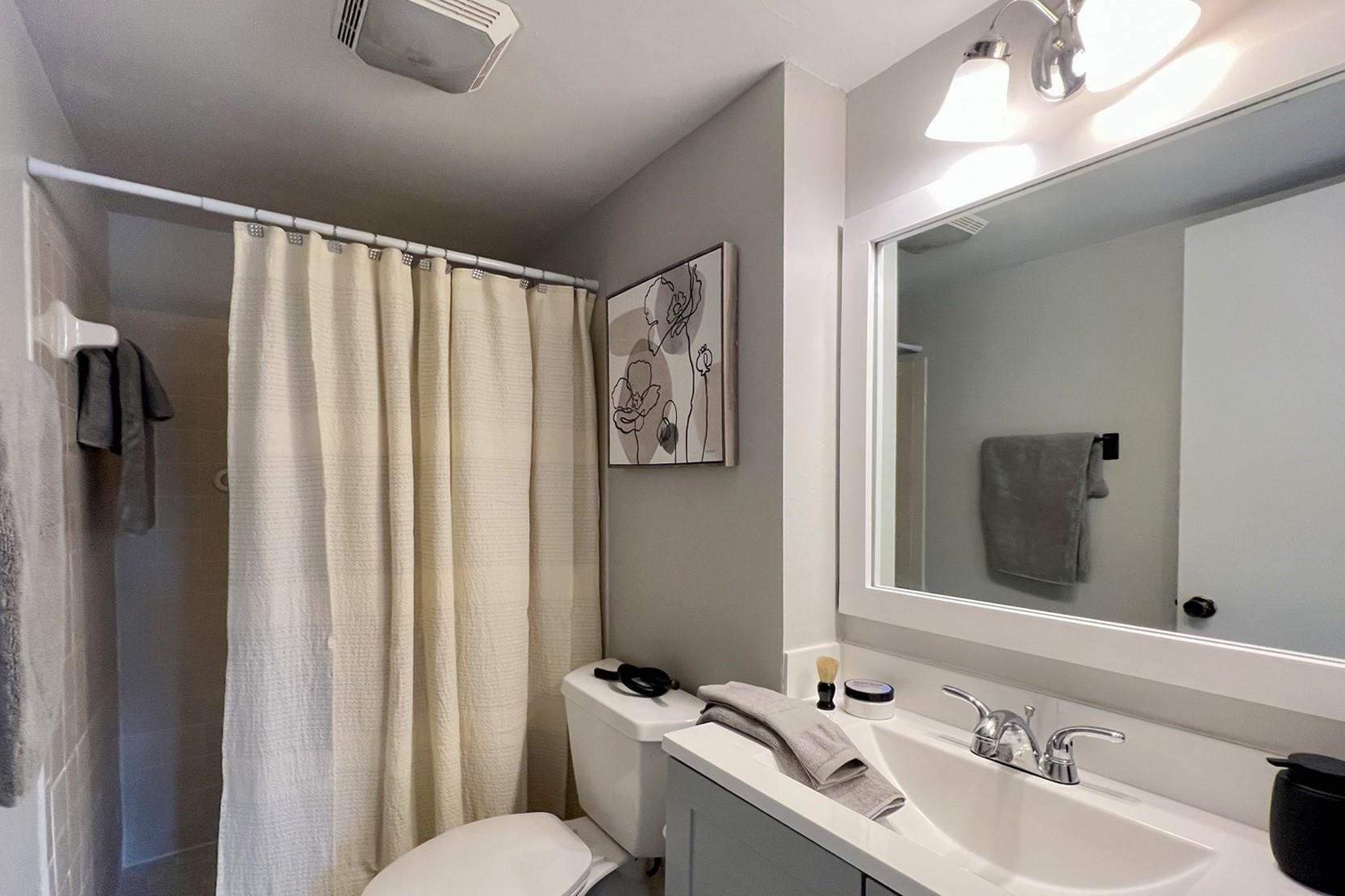 Middle River Homes Condo - Residential Lease