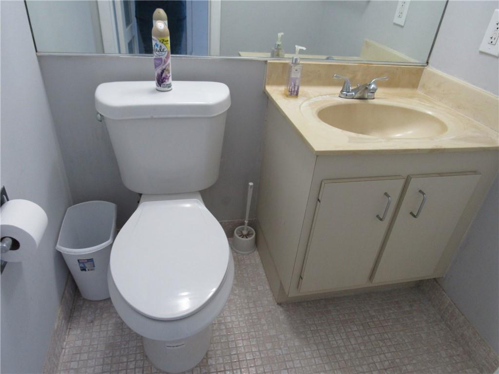 Inverrary Gardens Condo I - Residential Lease