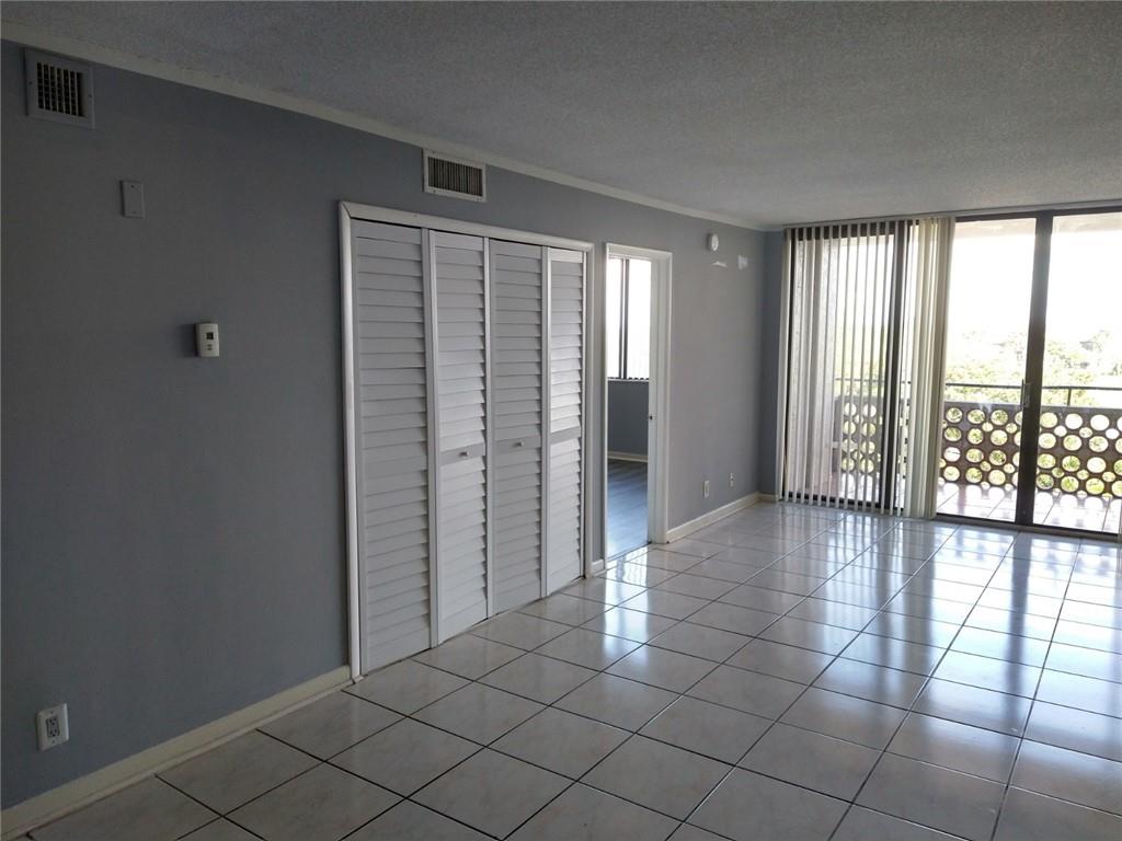 Inverrary Gardens Condo I - Residential Lease