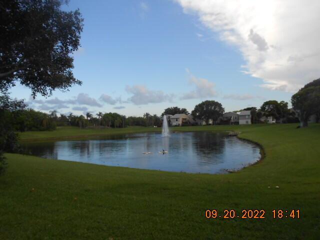 CROSSINGS OF BOYNTON BEACH CONDO - Residential