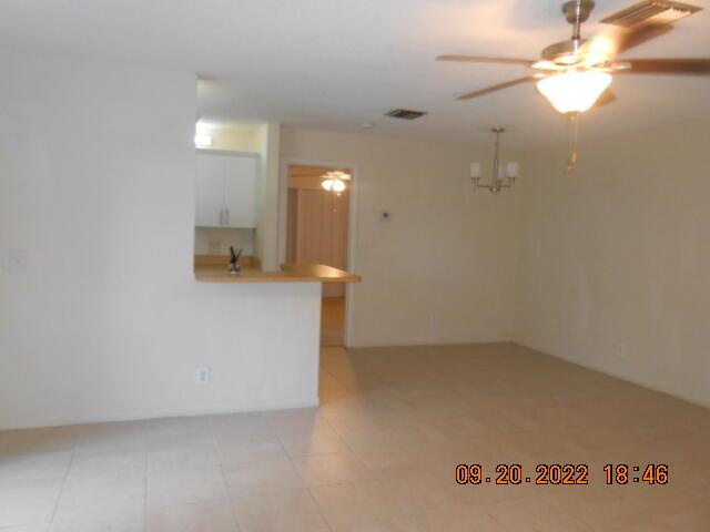 CROSSINGS OF BOYNTON BEACH CONDO - Residential