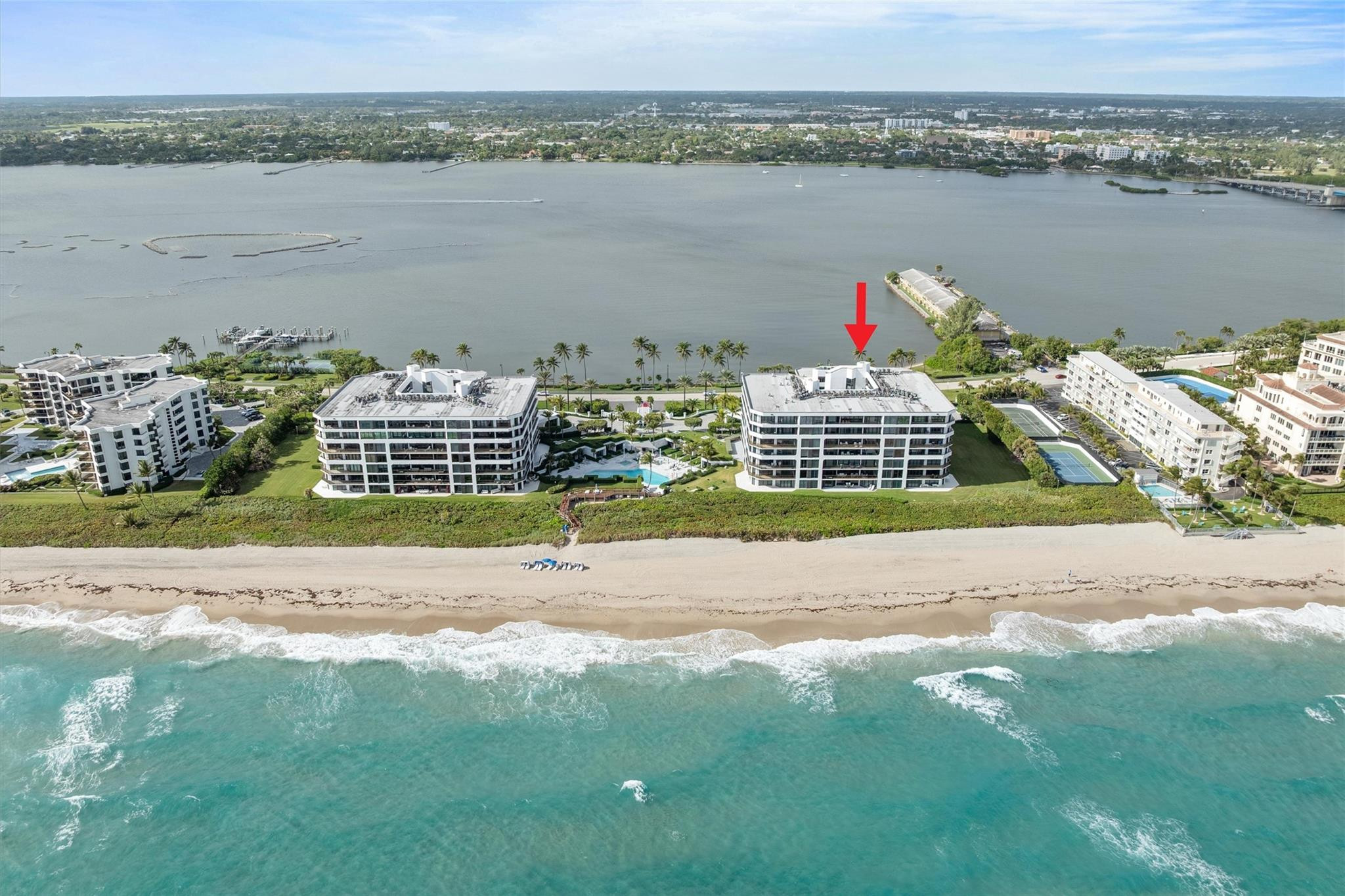 PALM BEACH HAMPTON CONDO - Residential