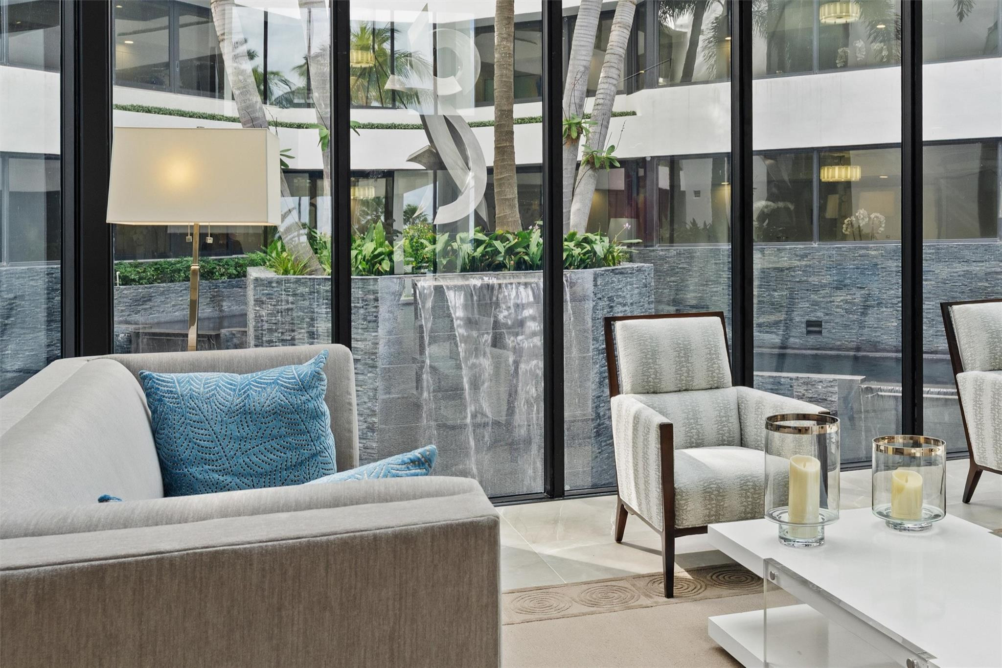 PALM BEACH HAMPTON CONDO - Residential