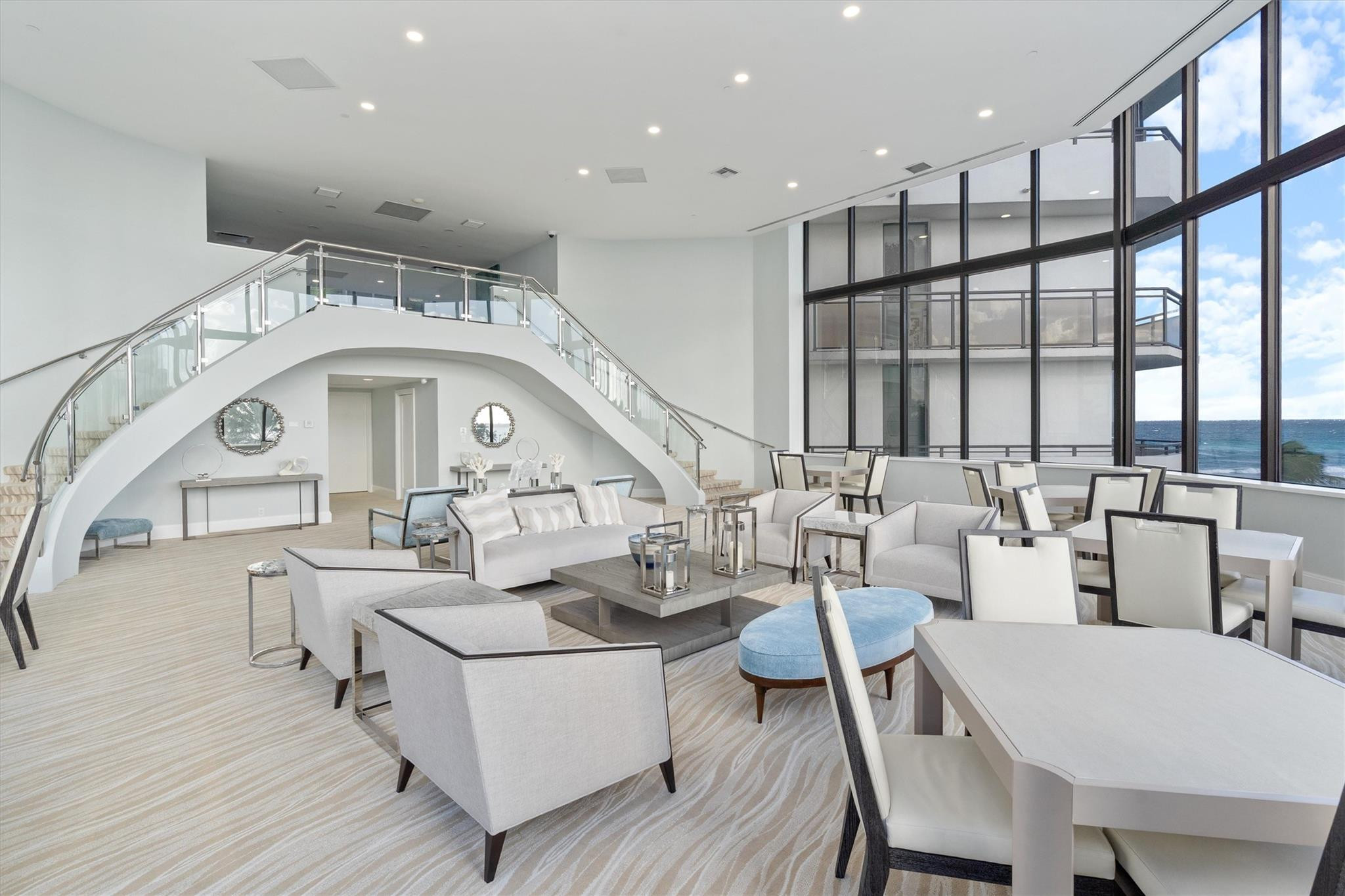 PALM BEACH HAMPTON CONDO - Residential