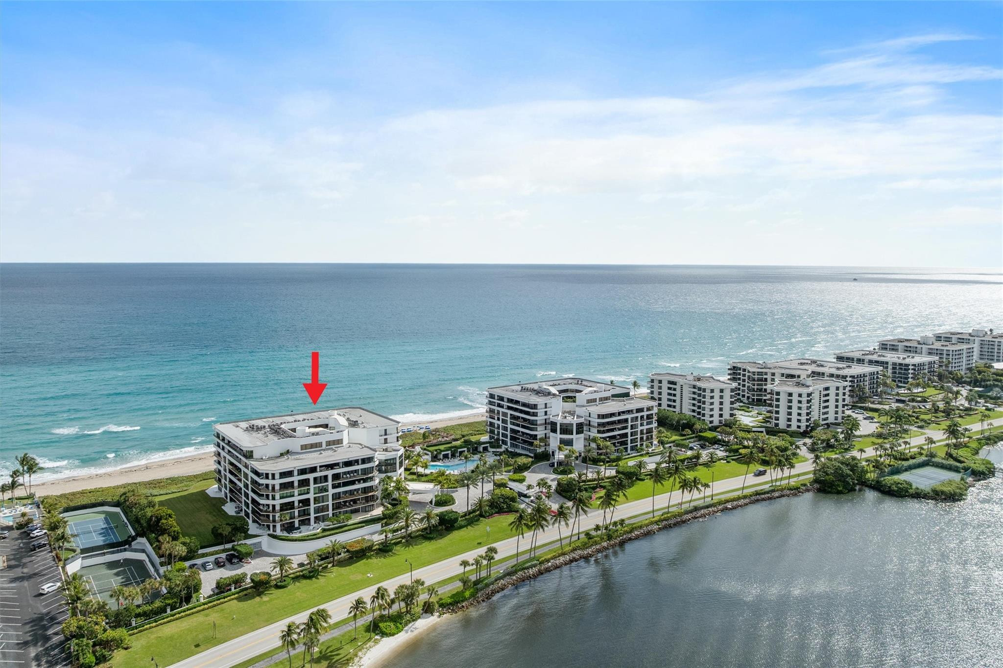 PALM BEACH HAMPTON CONDO - Residential
