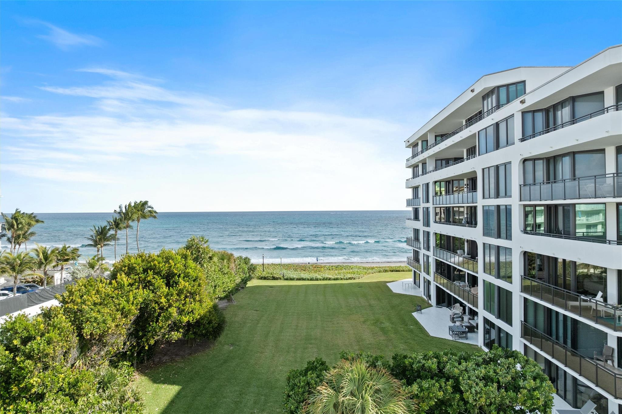 PALM BEACH HAMPTON CONDO - Residential