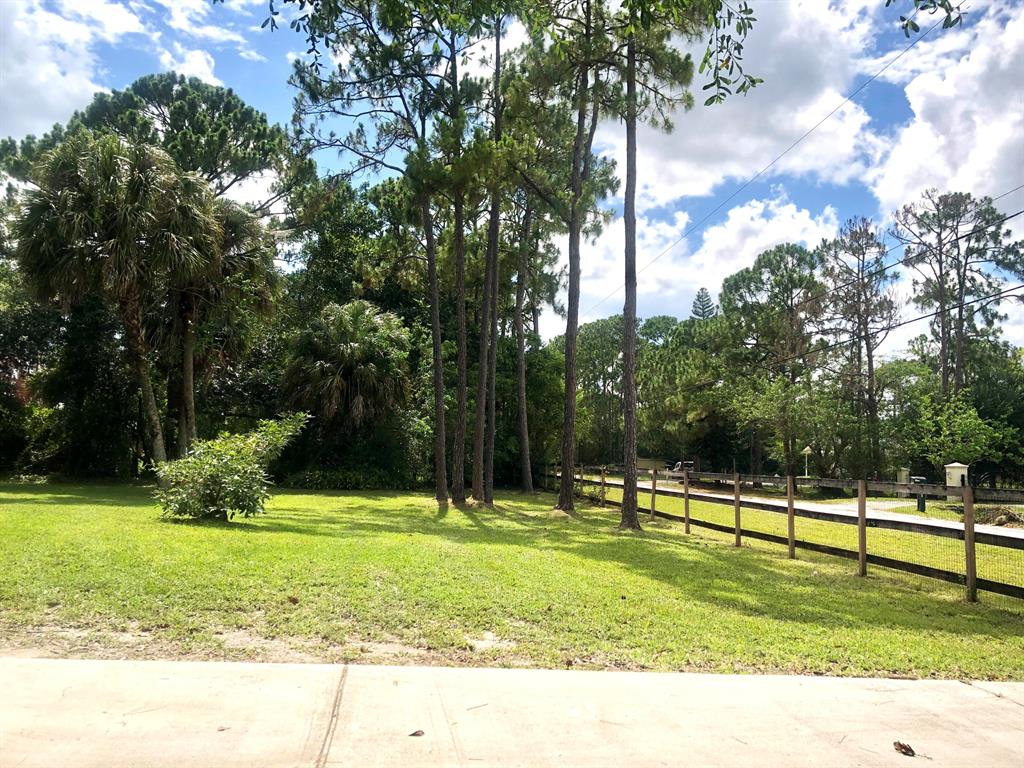 ACREAGE - Residential