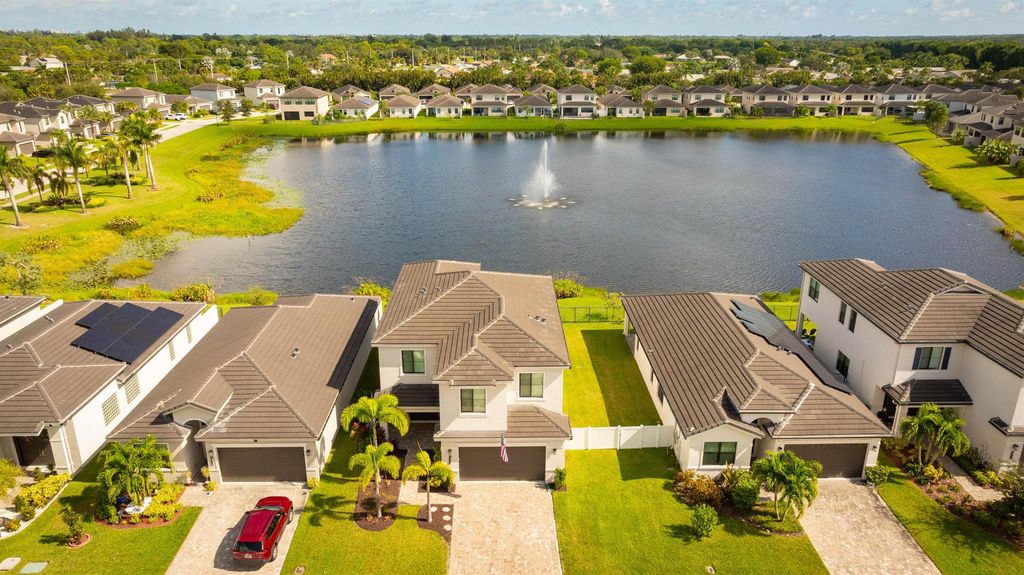 Photo of 6124 Oceanaire Way, Lake Worth, FL 33467 (MLS # R11054928)