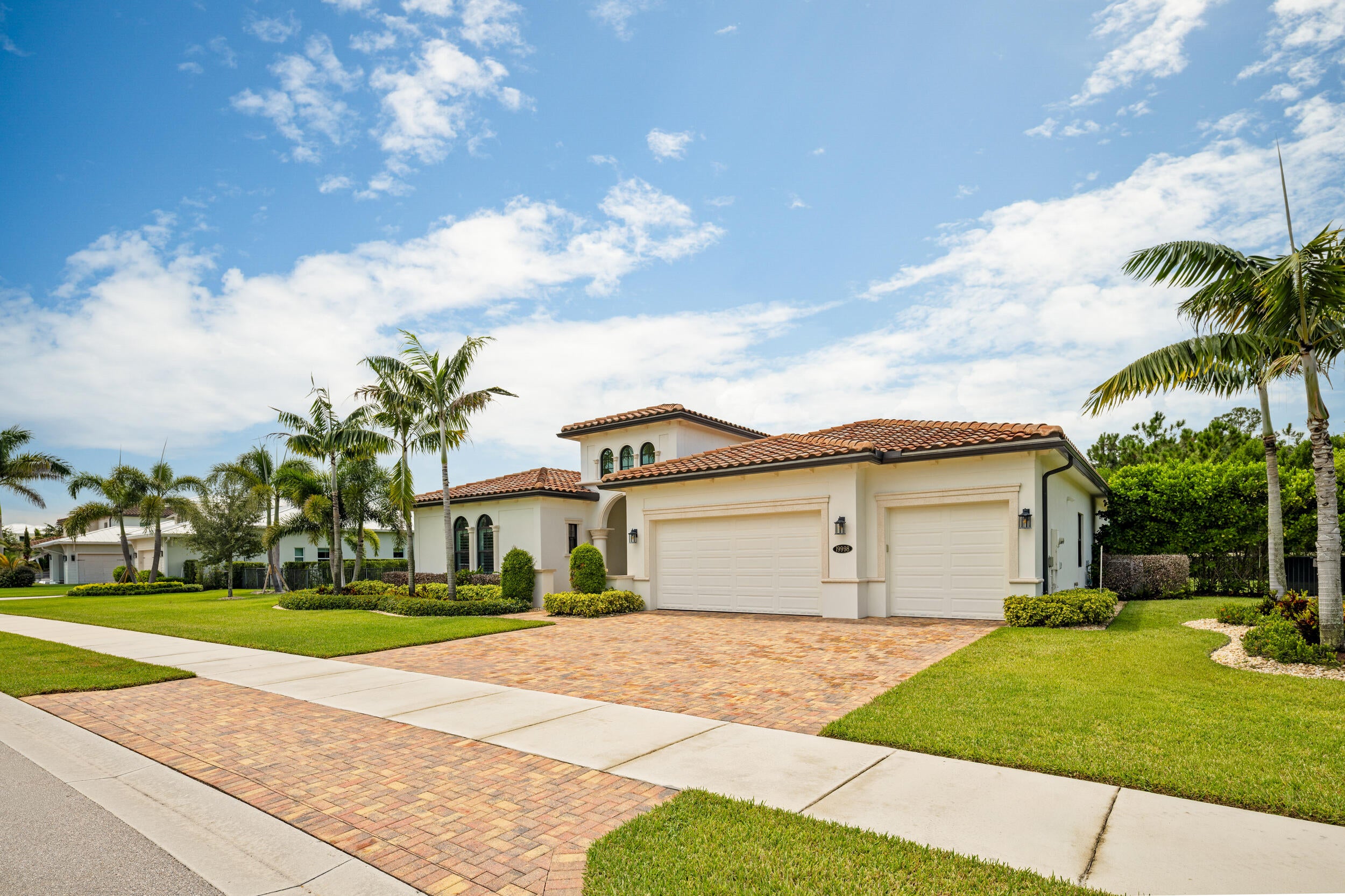 19998 SE Gallberry Drive