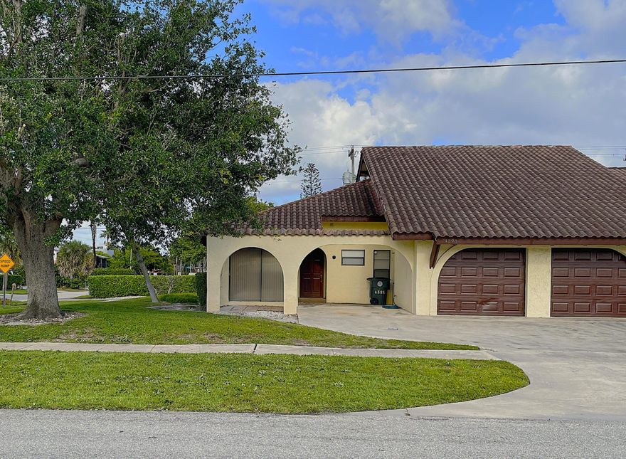 Rare opportunity to own this lovely three bedroom villa! Nestled in a tranquil corner of a small, intimate complex, this 3-bedroom villa offers the perfect blend of comfort, privacy and coastal living. This corner unit offers plenty of parking with a one car garage and two driveways. Lovely fenced-in backyard. Community pool for lazy days. Fantastic location - just minutes to the beach, shopping, dining and more. Start your day with a stroll along the shore. Cash buyers only.