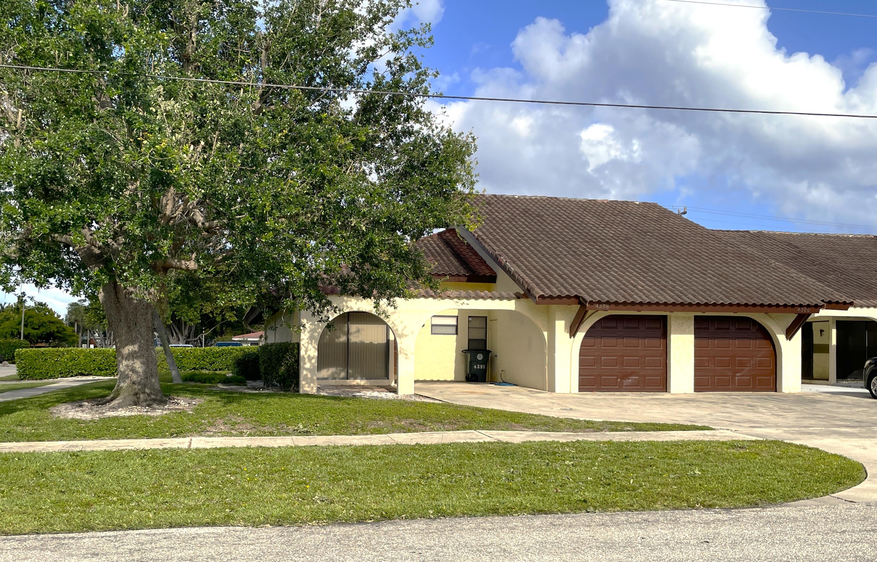 4398 NE 5th Avenue 5