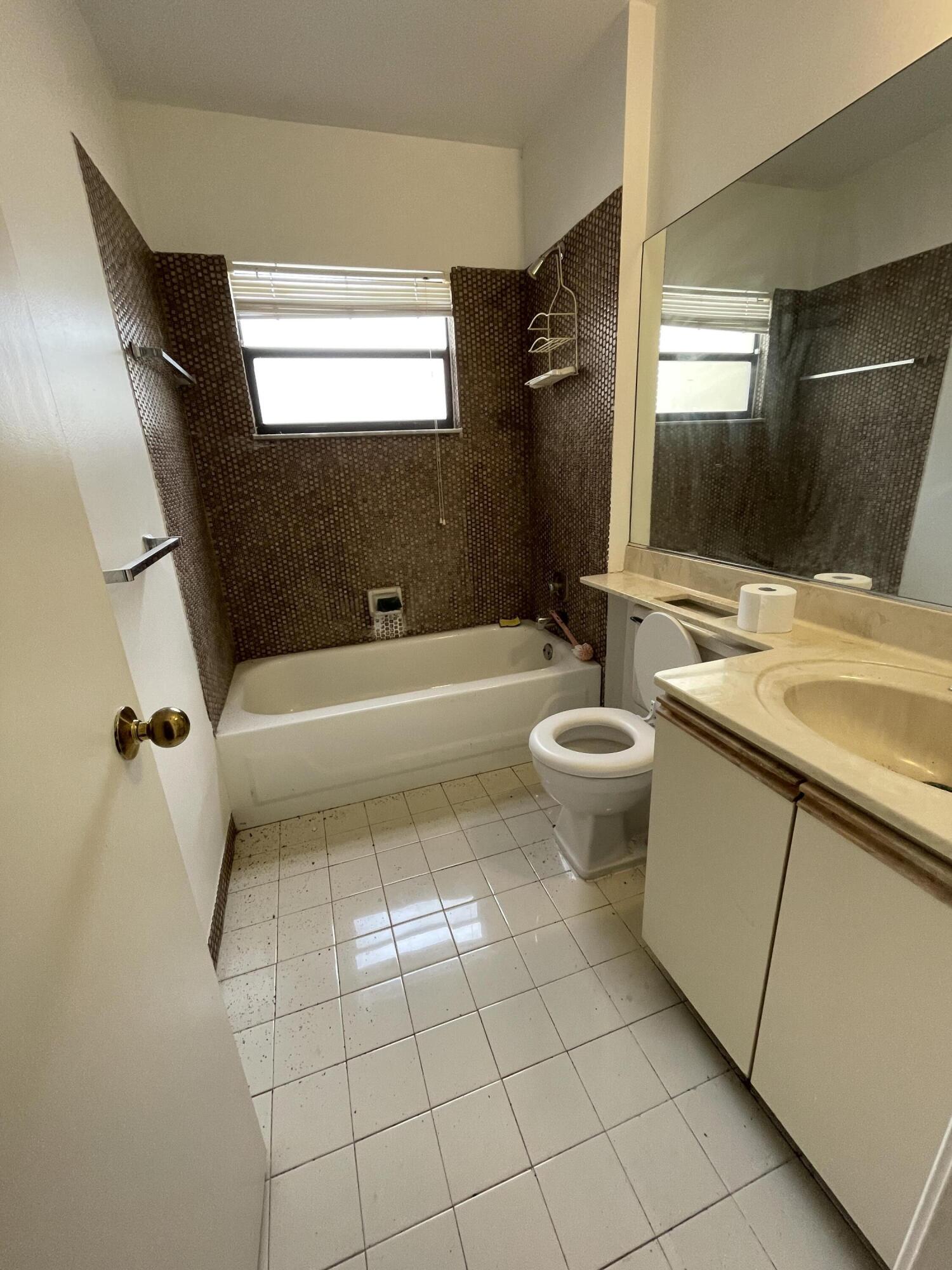 BOCA RICA VILLAS CONDO - Residential