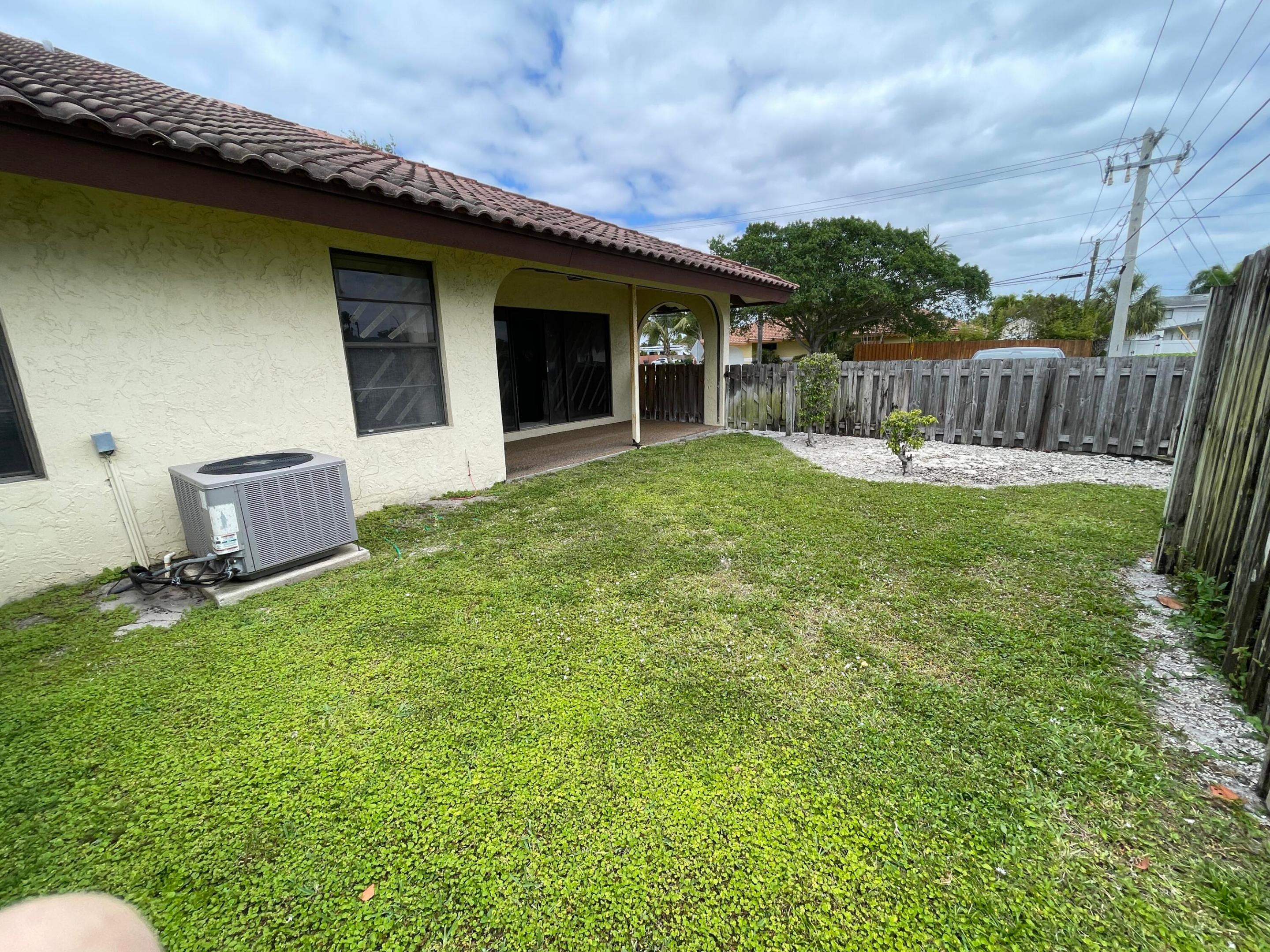 BOCA RICA VILLAS CONDO - Residential