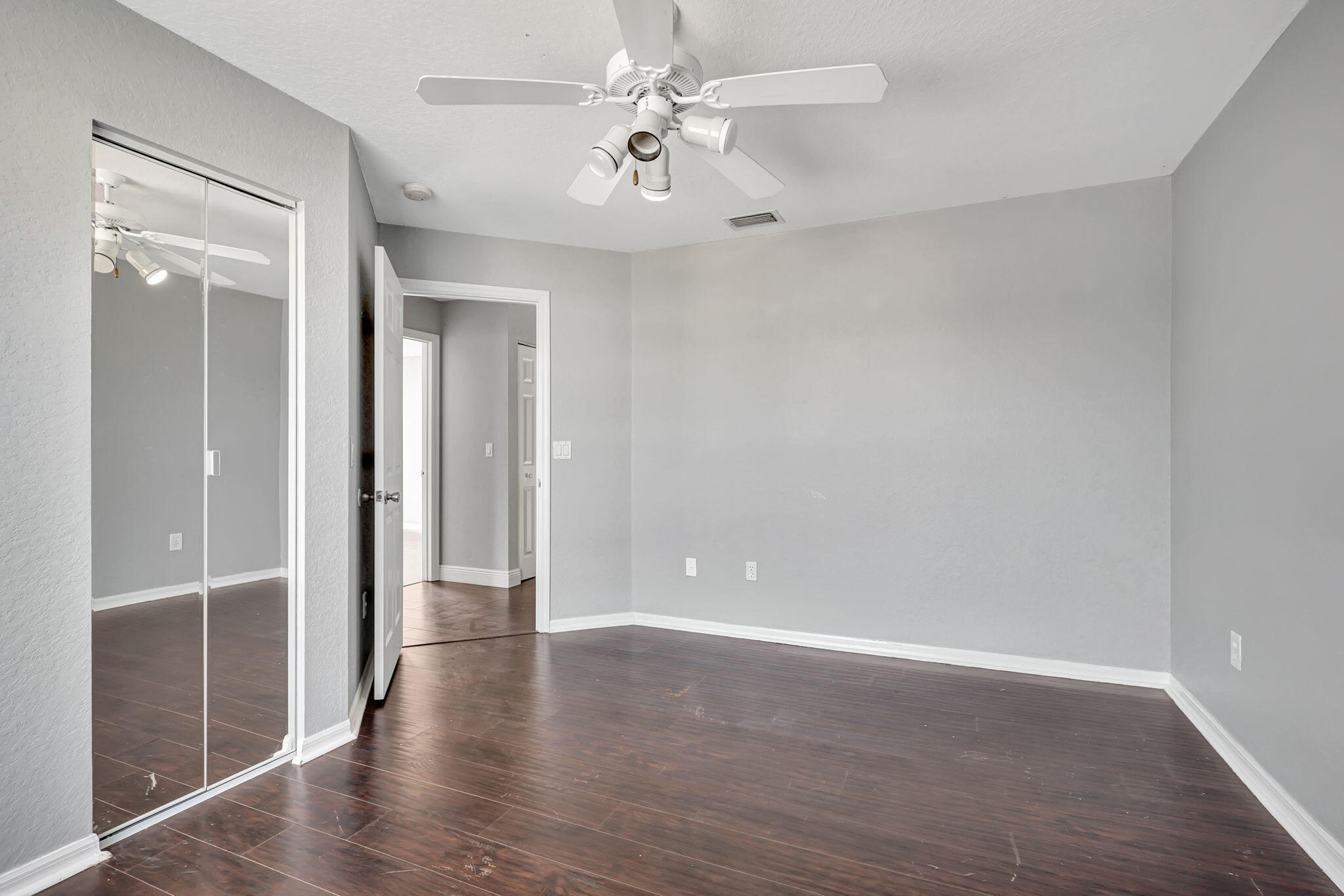 ISLES AT WELLINGTON 1 - Residential Lease
