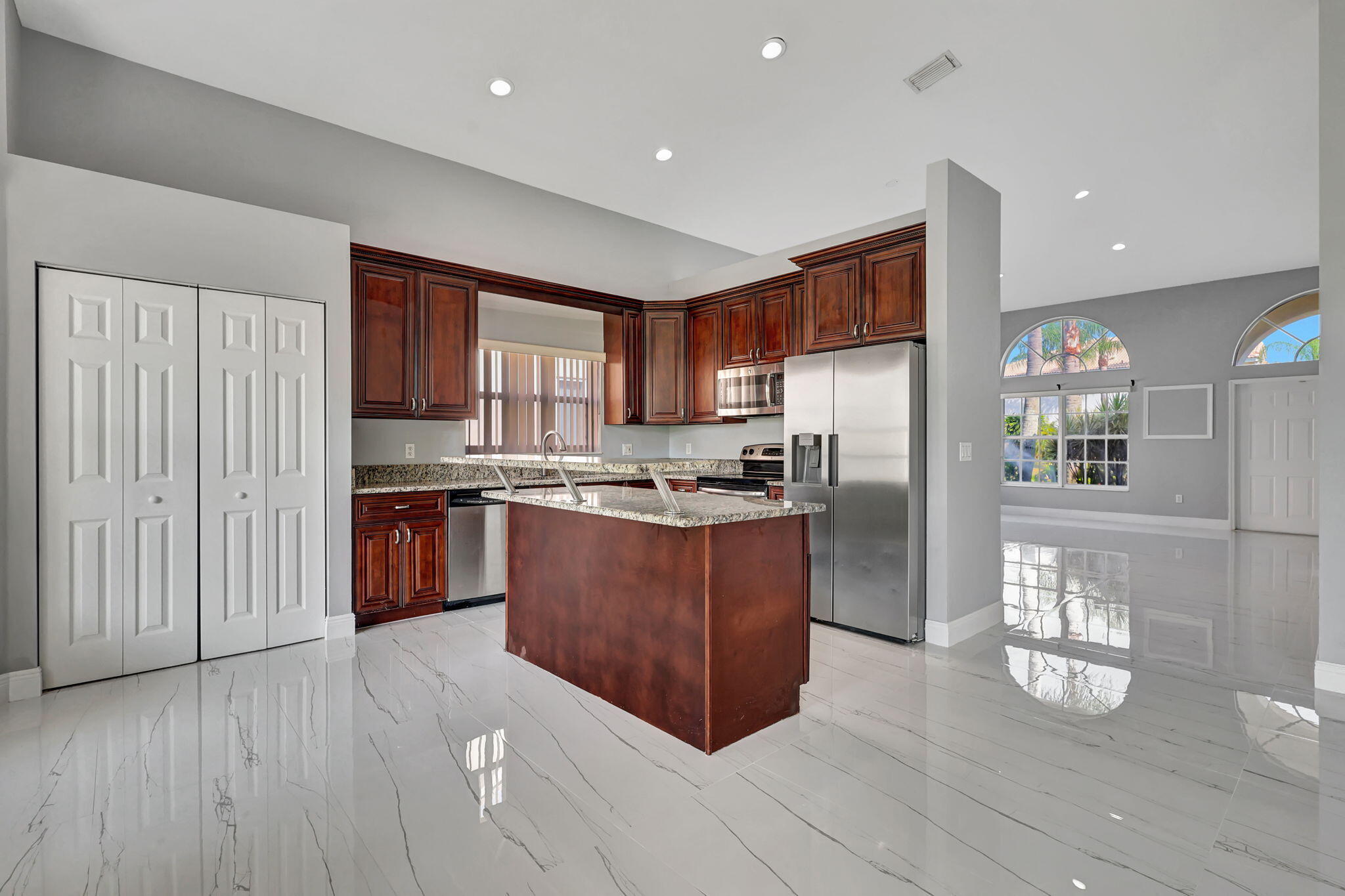 ISLES AT WELLINGTON 1 - Residential Lease