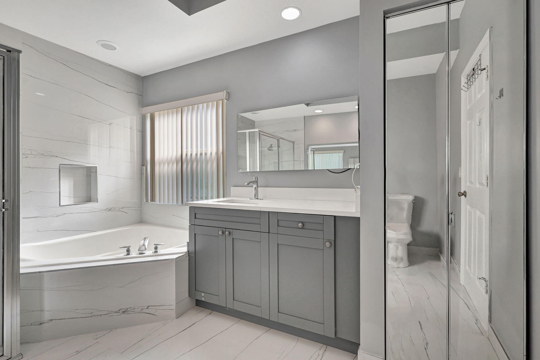 ISLES AT WELLINGTON 1 - Residential Lease