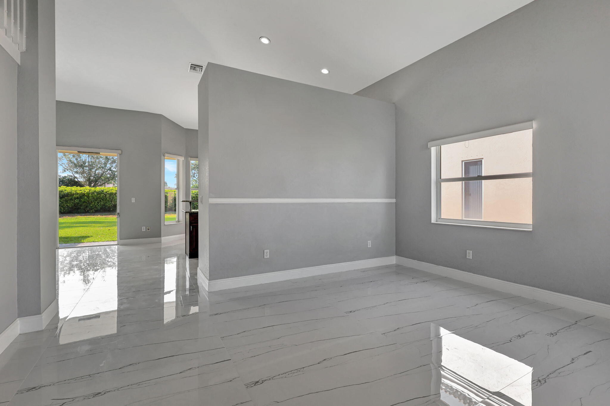 ISLES AT WELLINGTON 1 - Residential Lease
