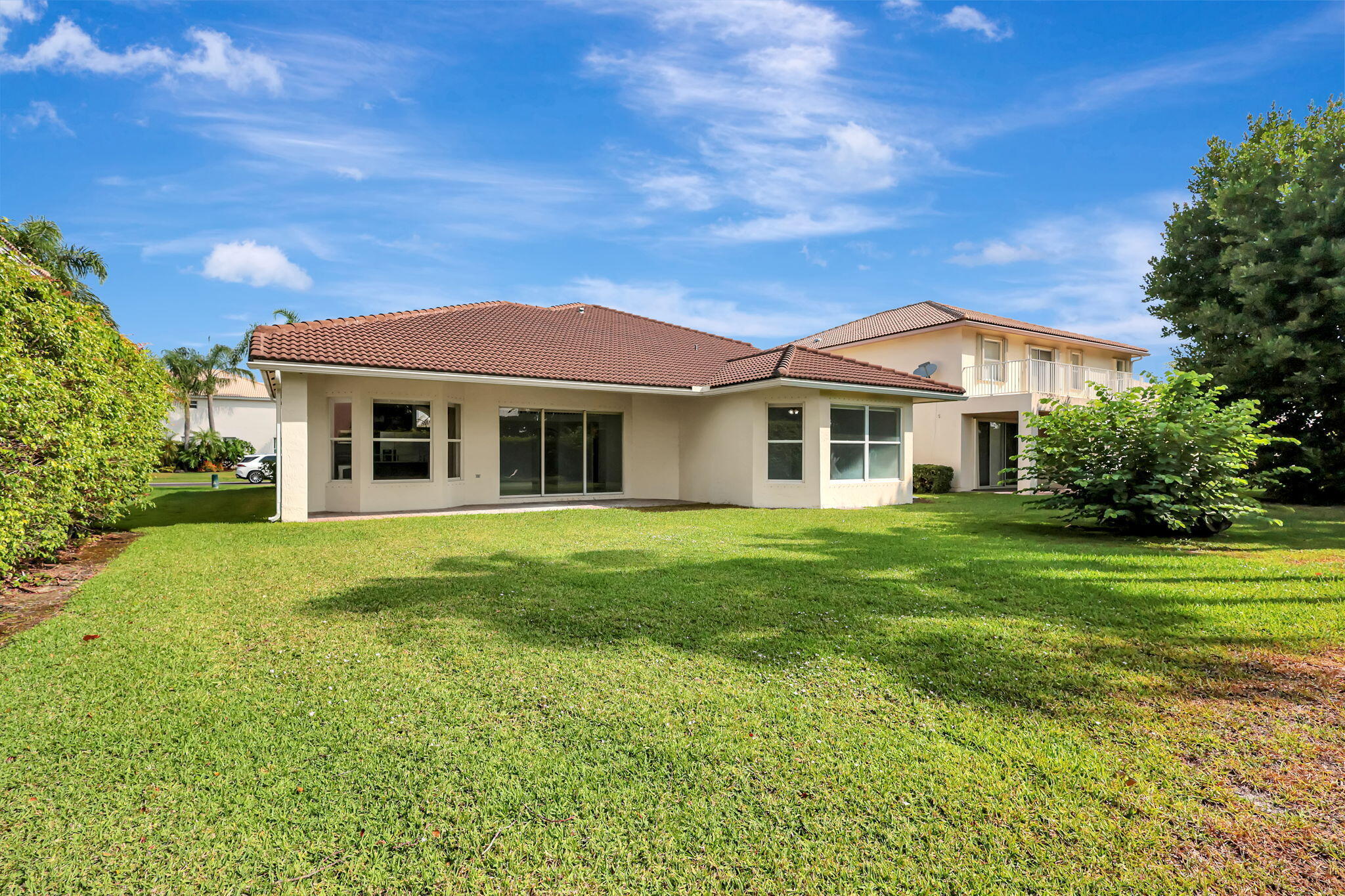 ISLES AT WELLINGTON 1 - Residential Lease