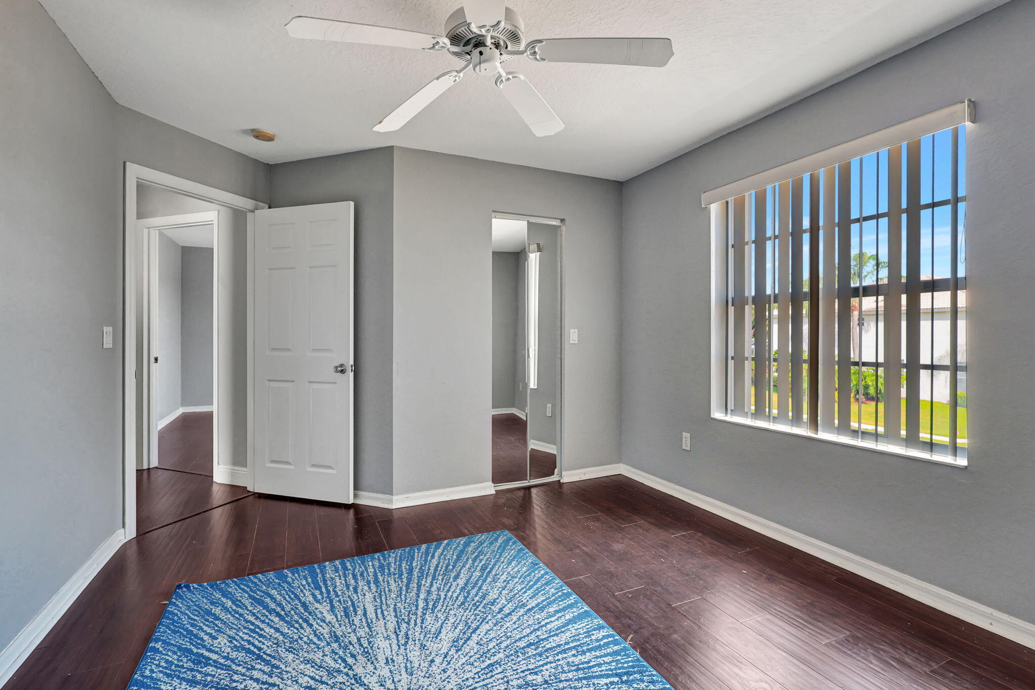 ISLES AT WELLINGTON 1 - Residential Lease