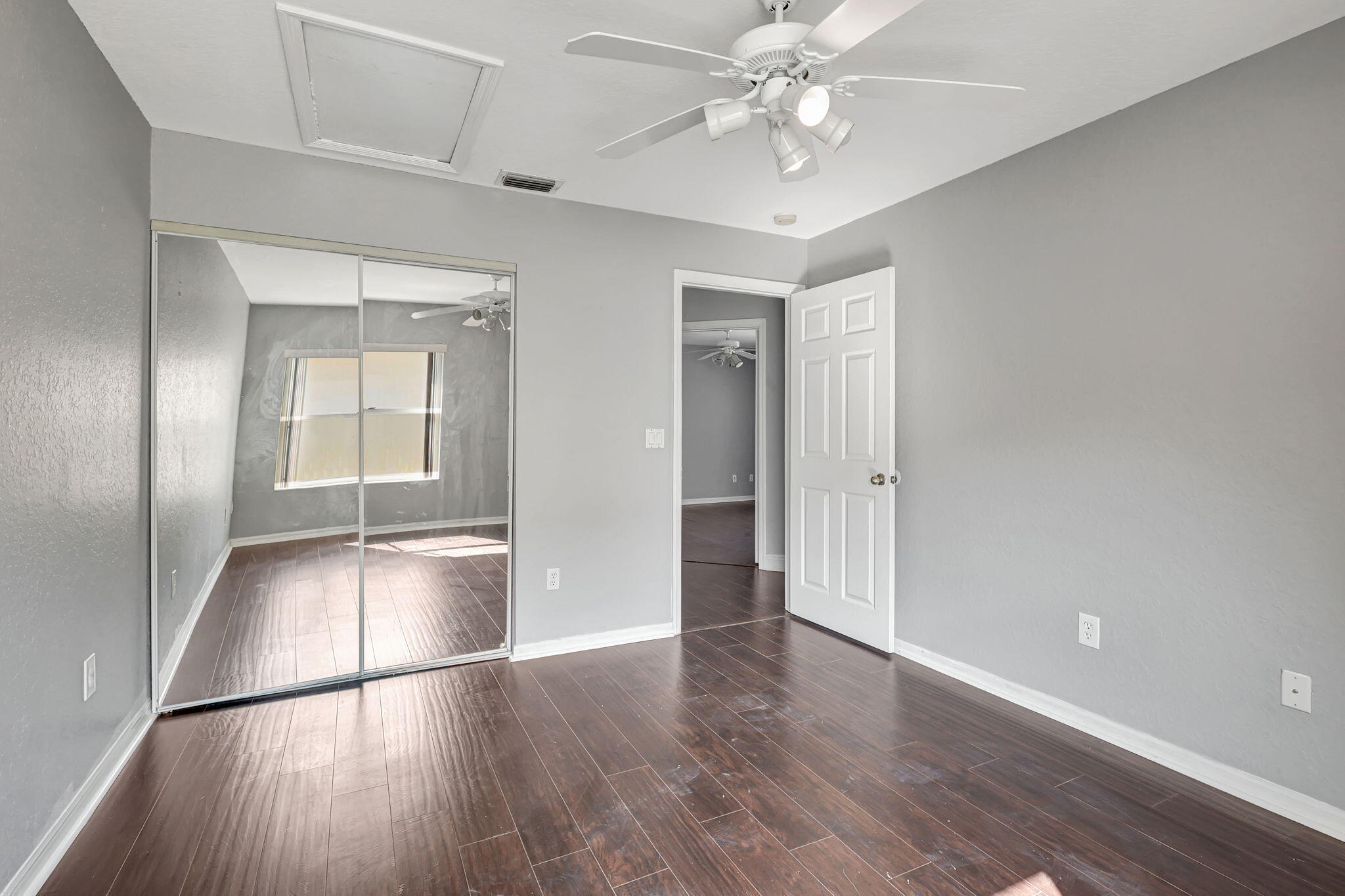 ISLES AT WELLINGTON 1 - Residential Lease