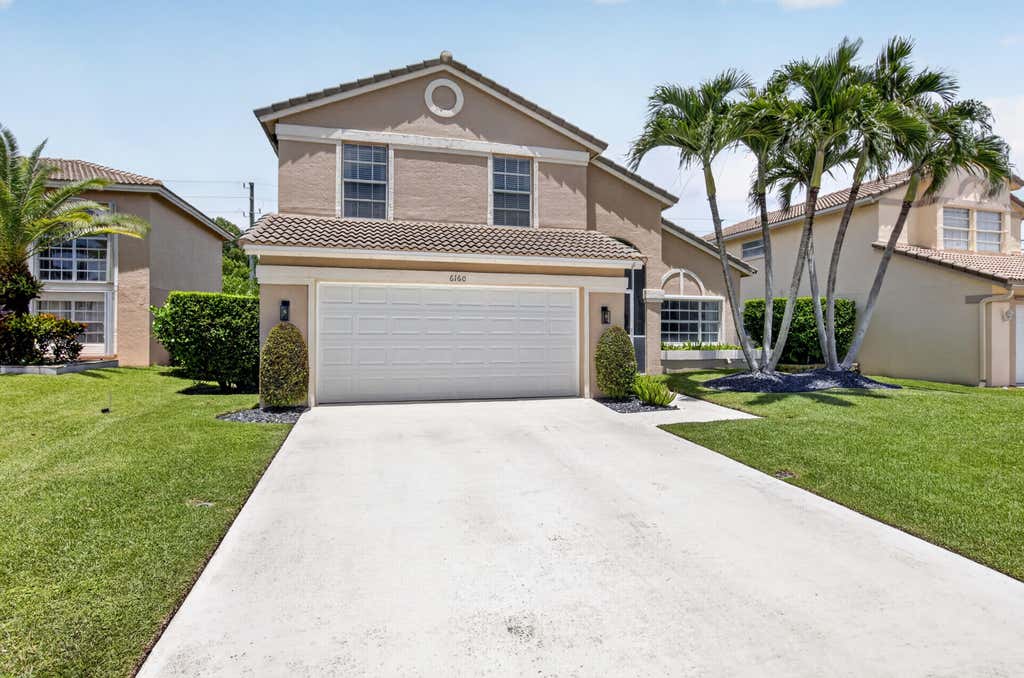 Photo of 6160 Windlass Circle, Boynton Beach, FL 33472 (MLS # B26065500)
