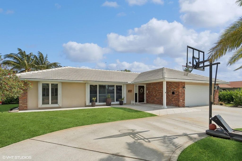 Photo of 232 Sudbury Drive, Atlantis, FL 33462 (MLS # R10976109)