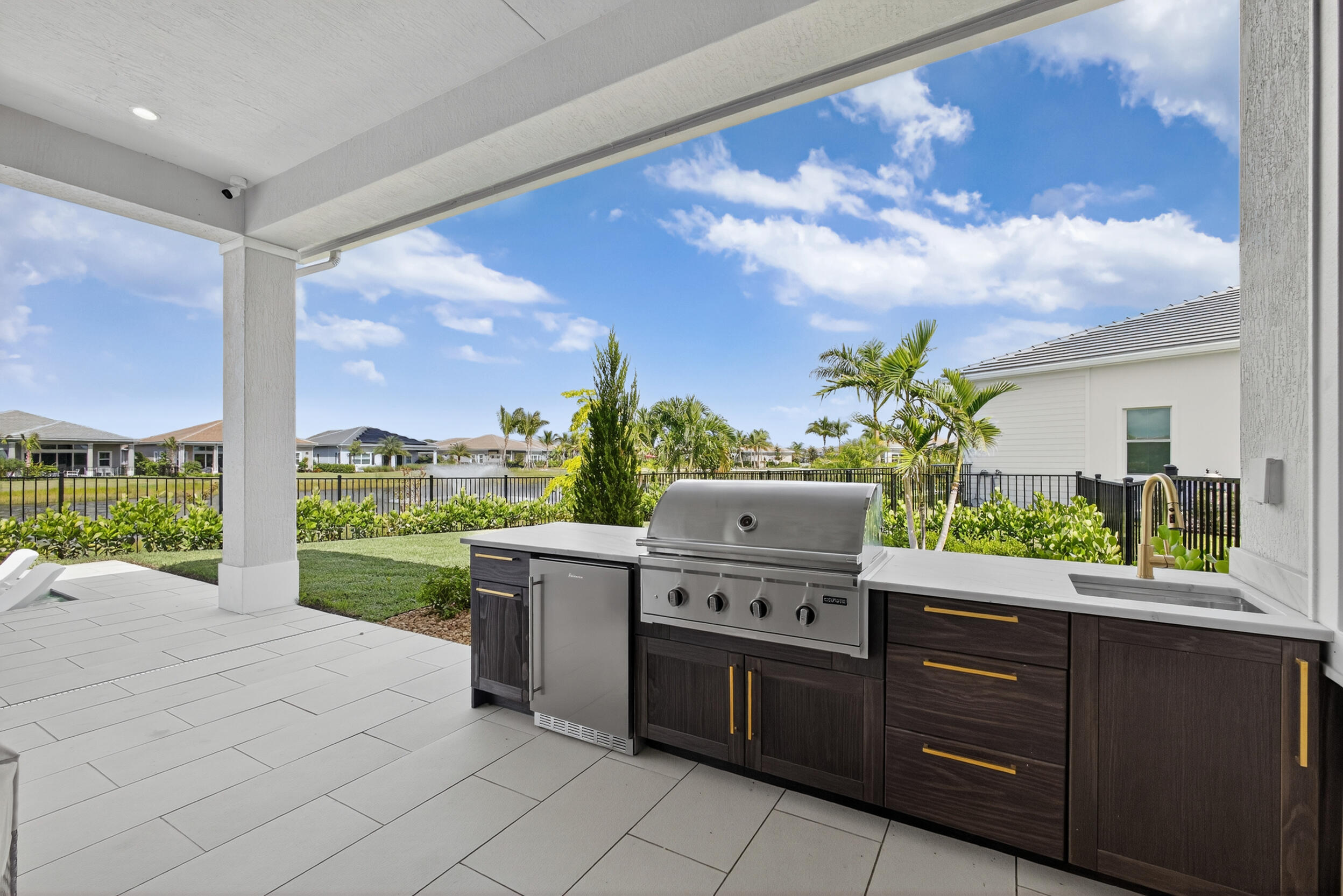 Avenir - Regency - Residential