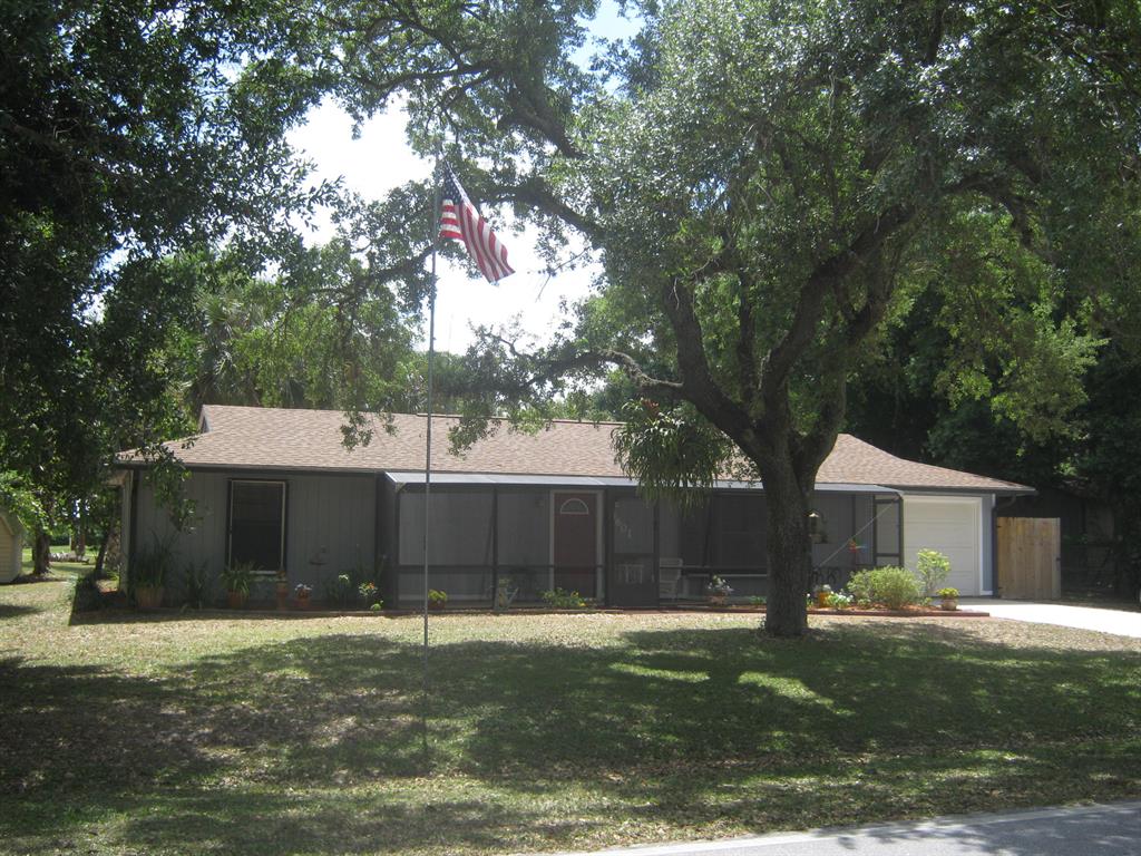 Photo of 8601 North Boulevard, Fort Pierce, FL 34951 (MLS # R10703469)