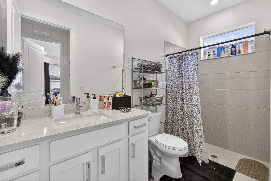 1543 Stockbridge Street