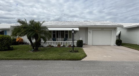 Photo of 1593 SW 14TH Avenue, Boynton Beach, FL 33426 (MLS # B26088558)