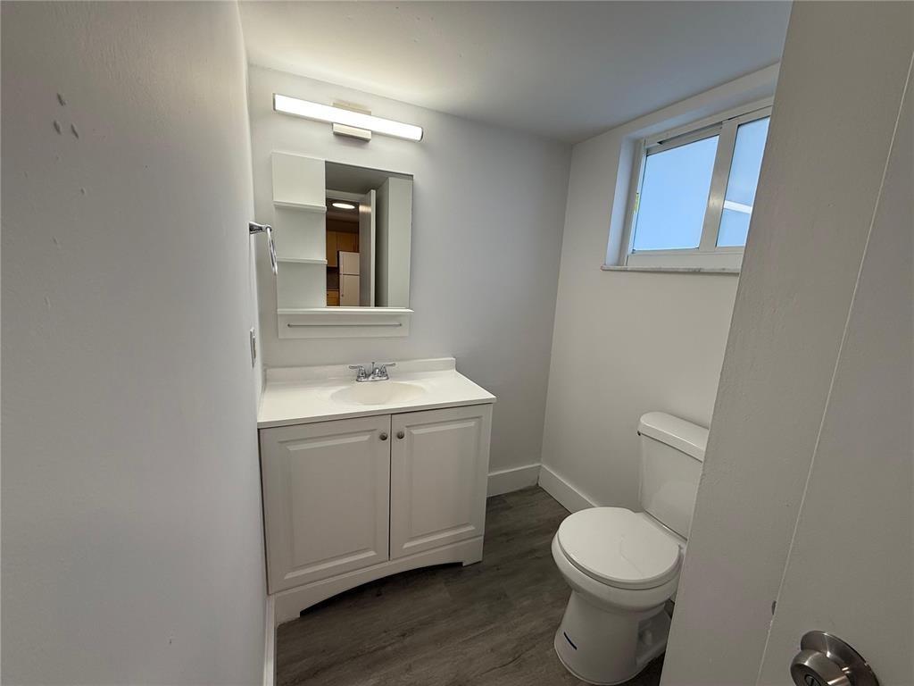 Eastern Shores 2nd Add - Residential Lease