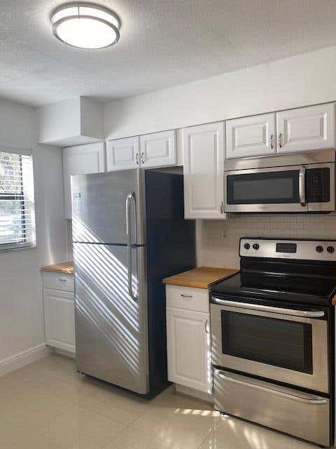 Photo of 3139 Millwood Ter #1240, Boca Raton, FL 33431 (MLS # R10954323)