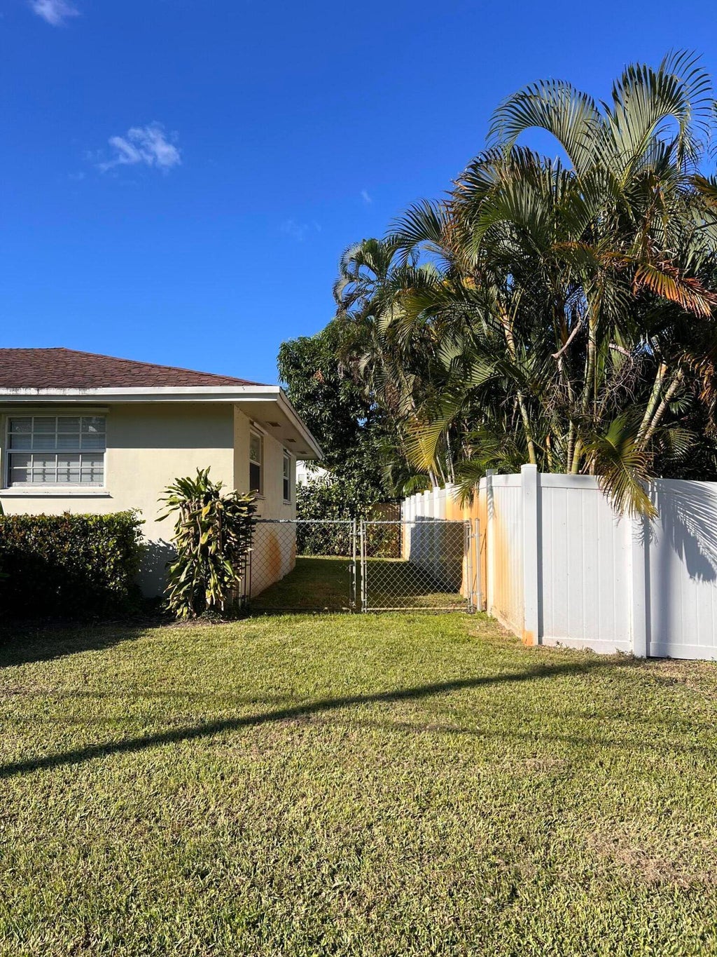 Photo of 1821 Wheeler Road, North Palm Beach, FL 33408 (MLS # R10997330)