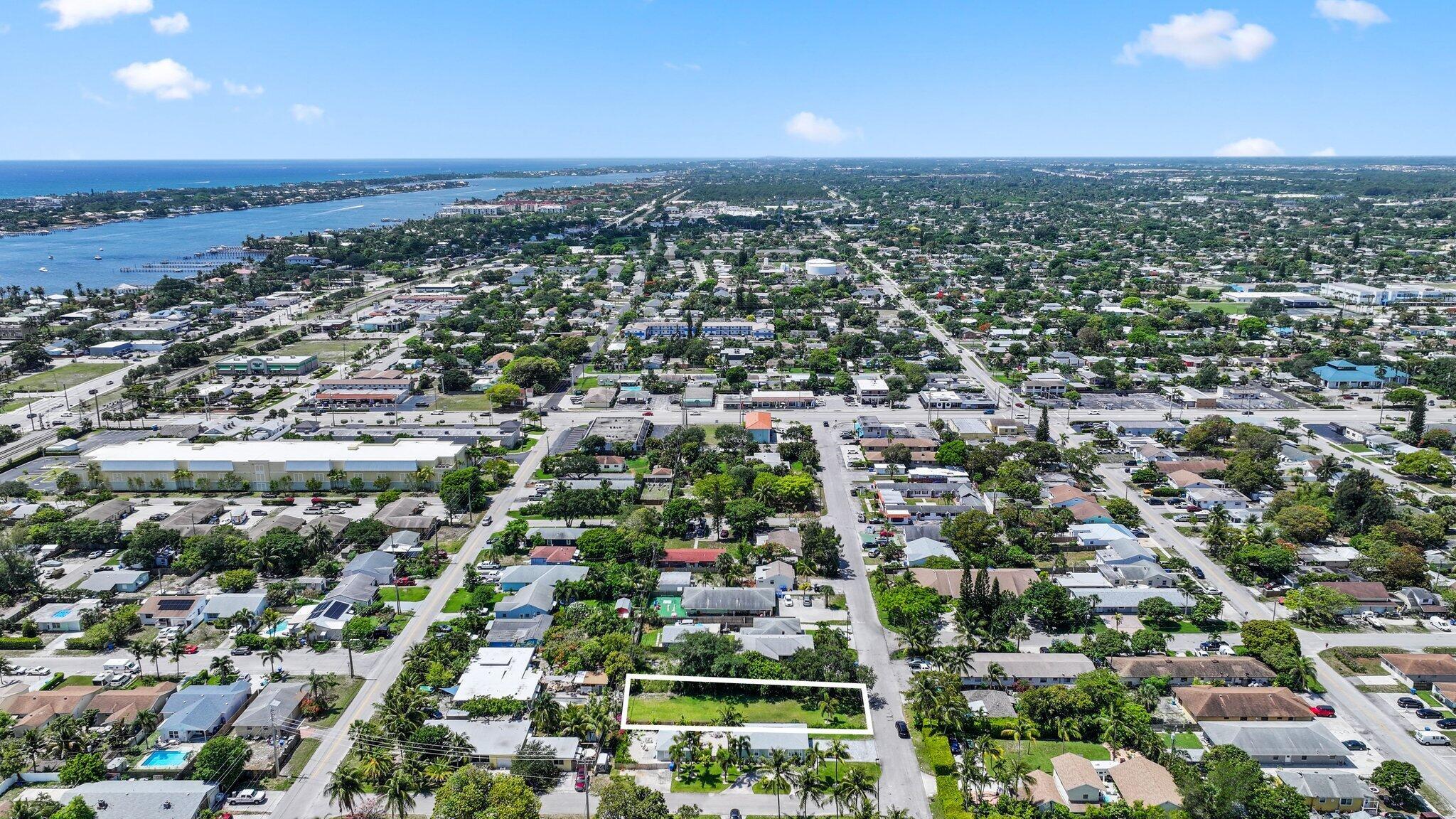 MANTYHARJU LANTANA - Land