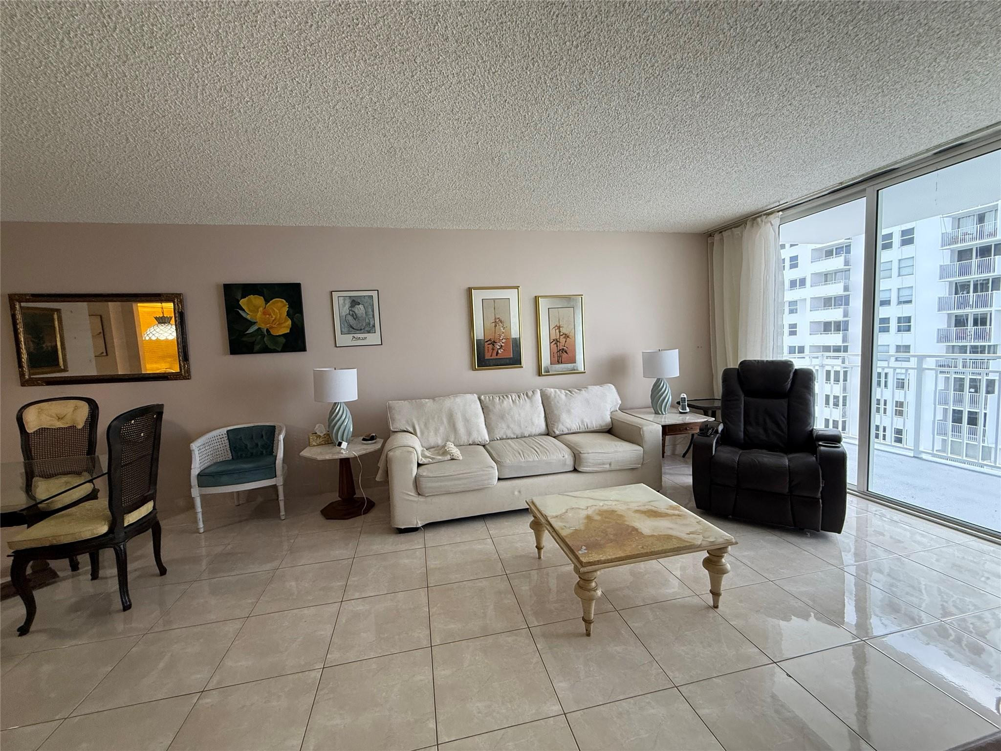 Pompano Beach Club North - Residential Lease