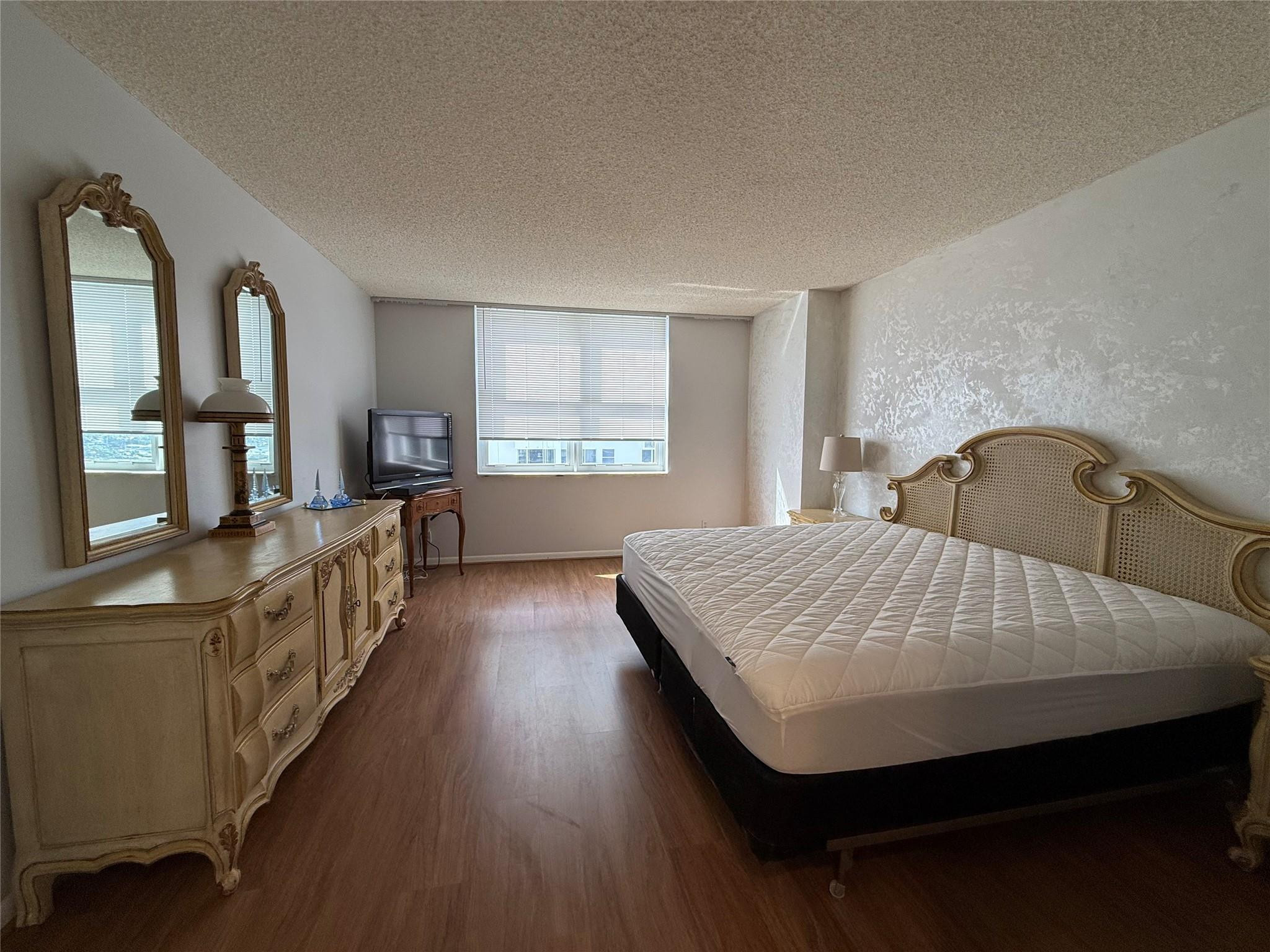 Pompano Beach Club North - Residential Lease