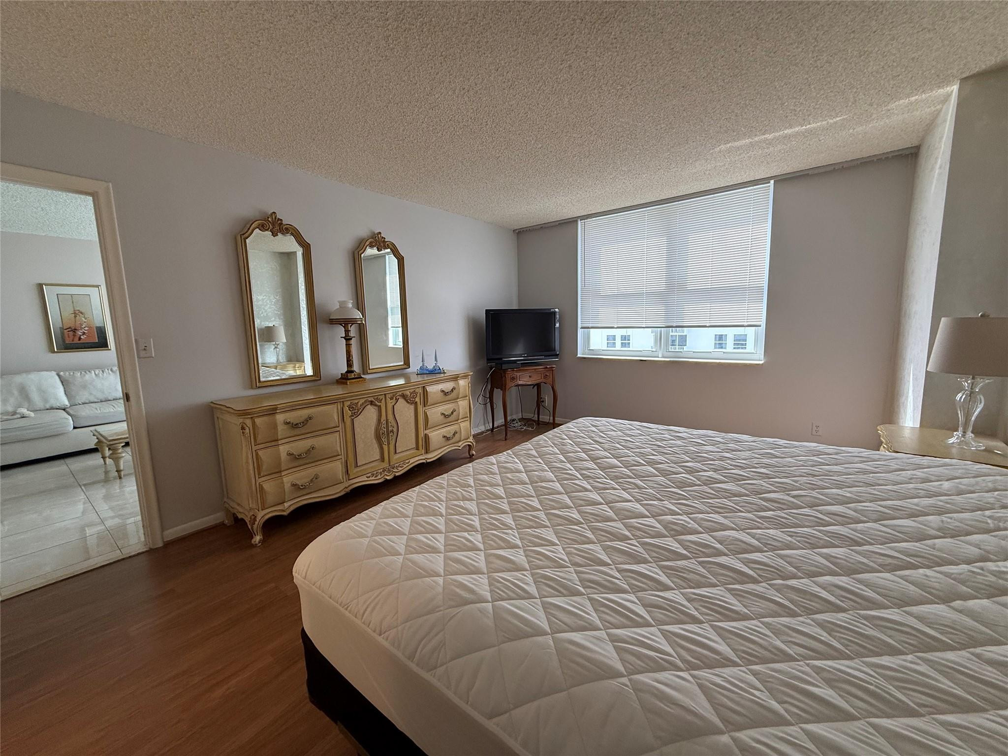 Pompano Beach Club North - Residential Lease