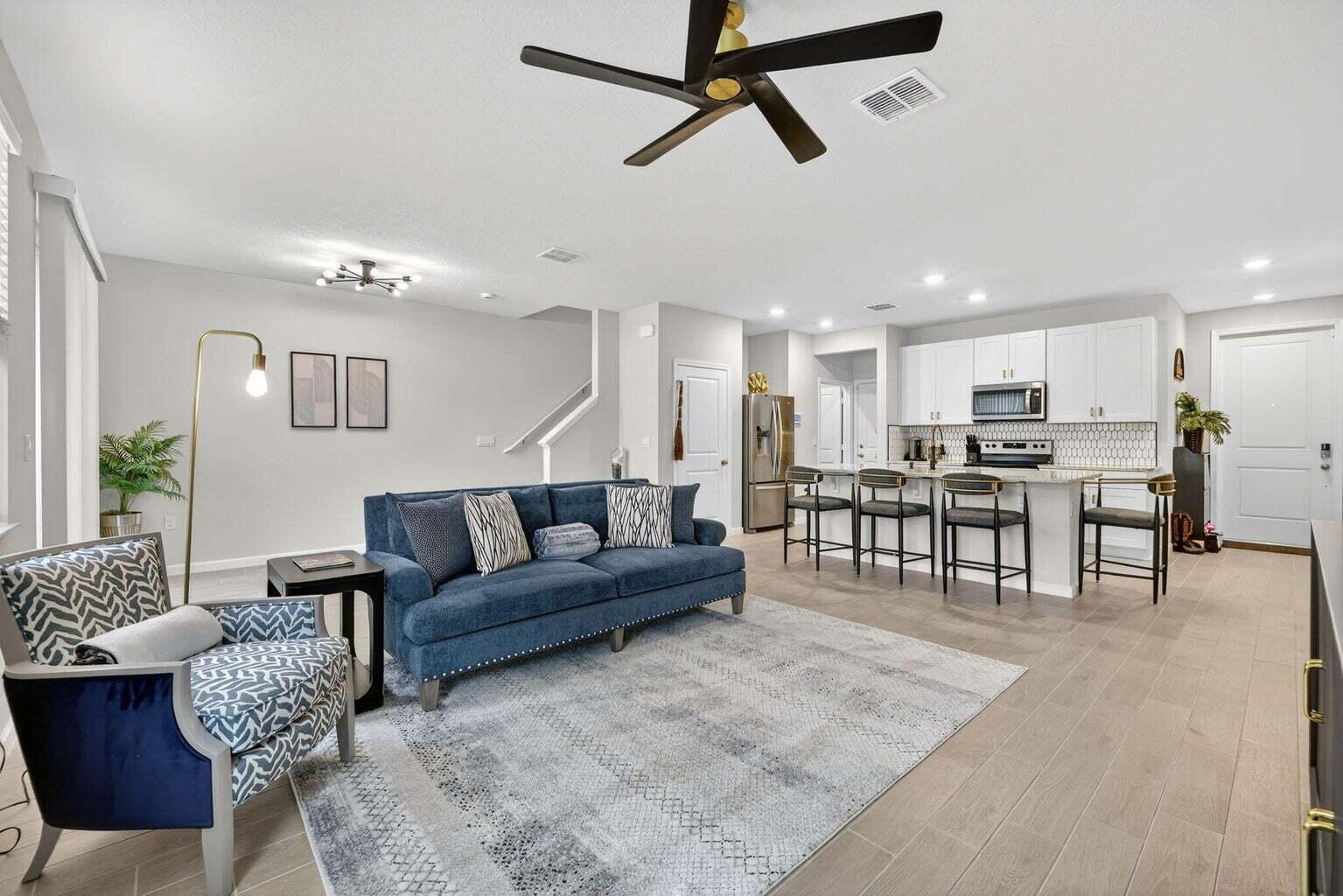 Edgewater Pointe - Residential Lease