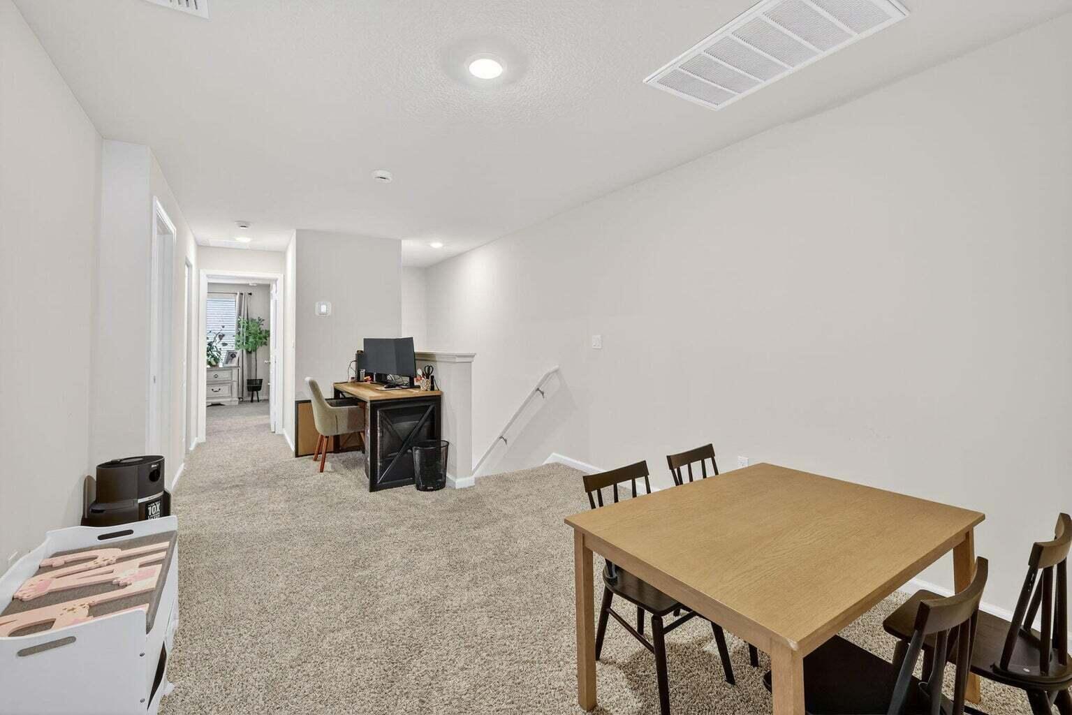 Edgewater Pointe - Residential Lease