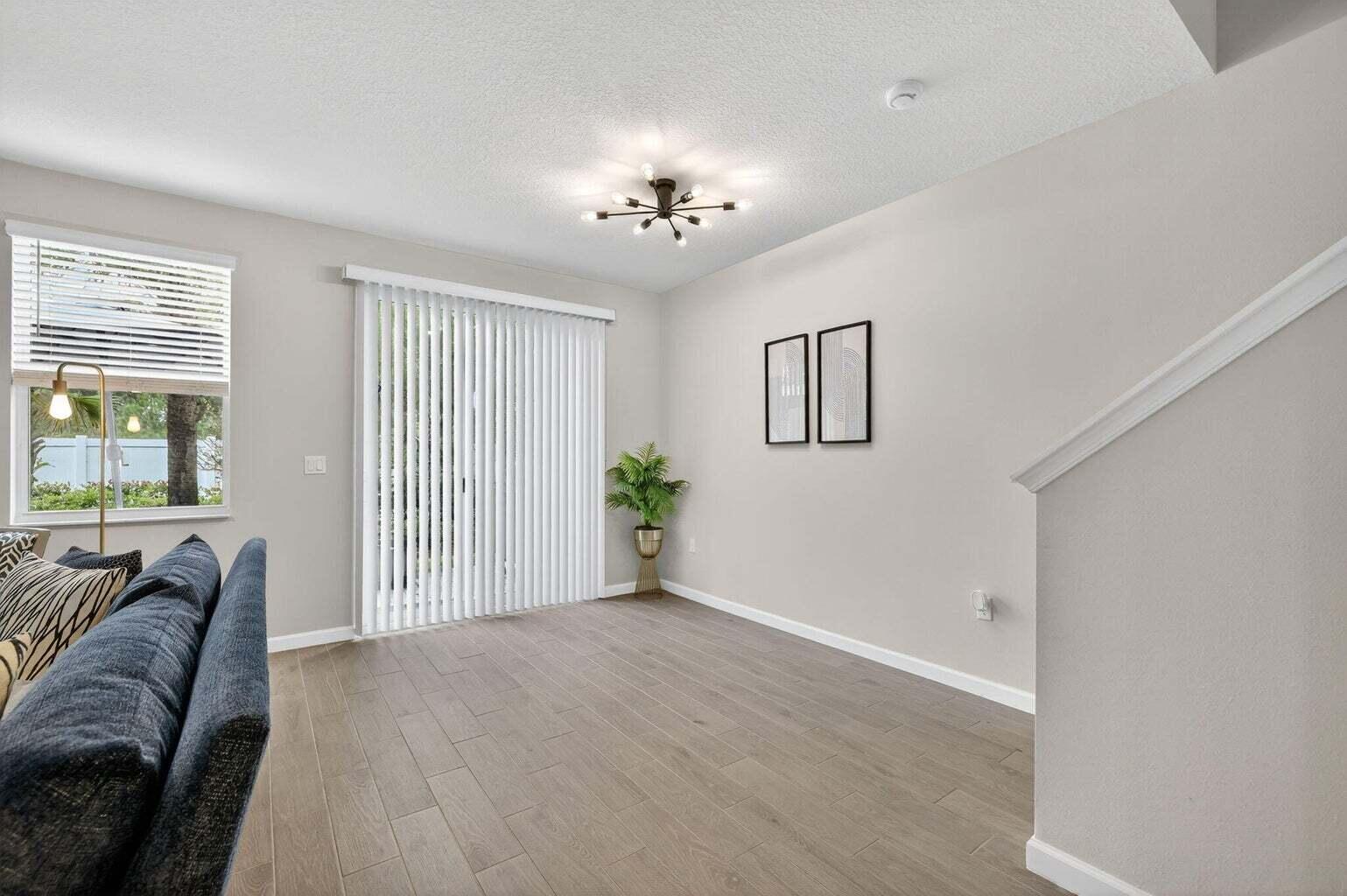 Edgewater Pointe - Residential Lease