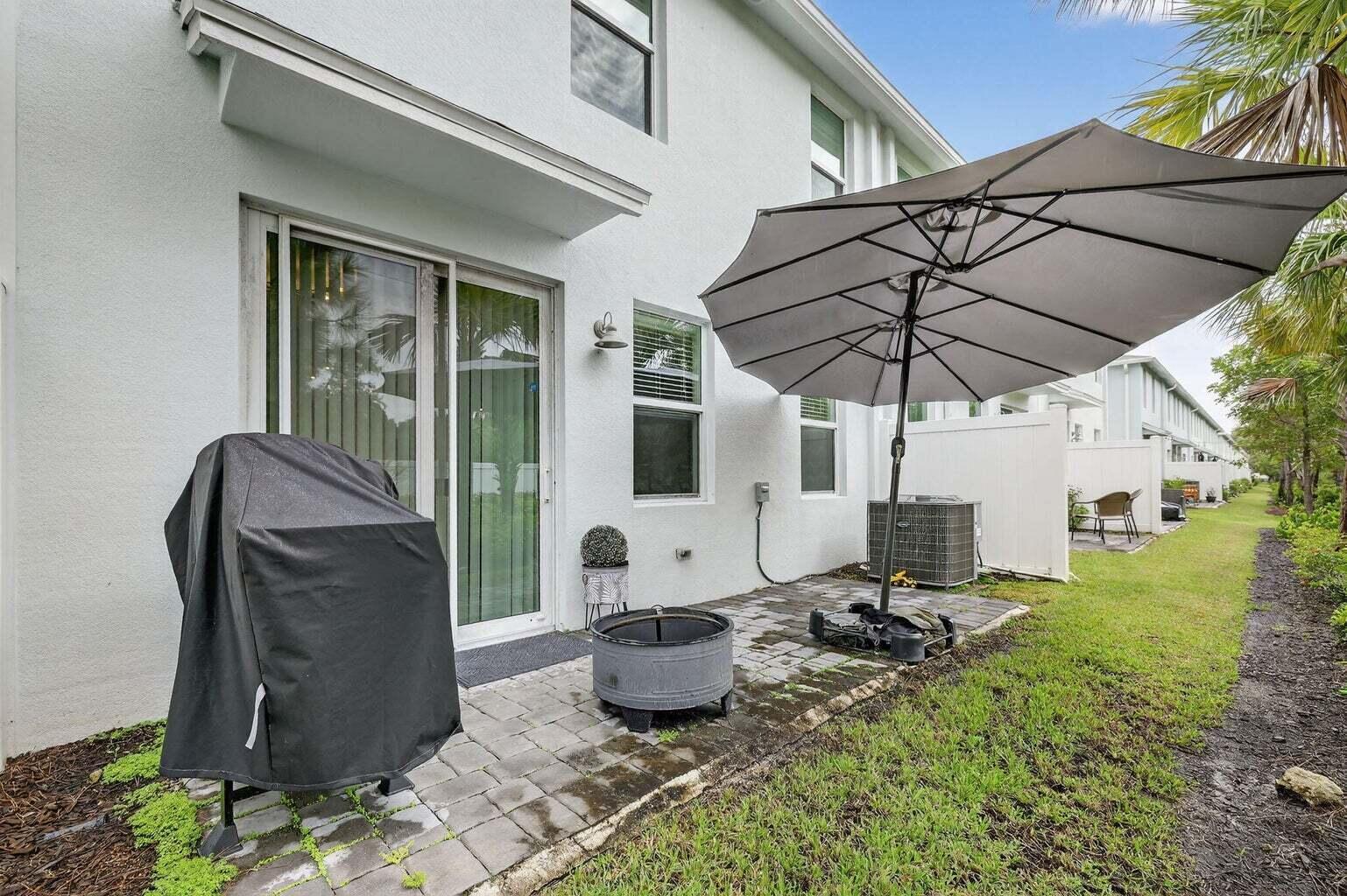 Edgewater Pointe - Residential Lease