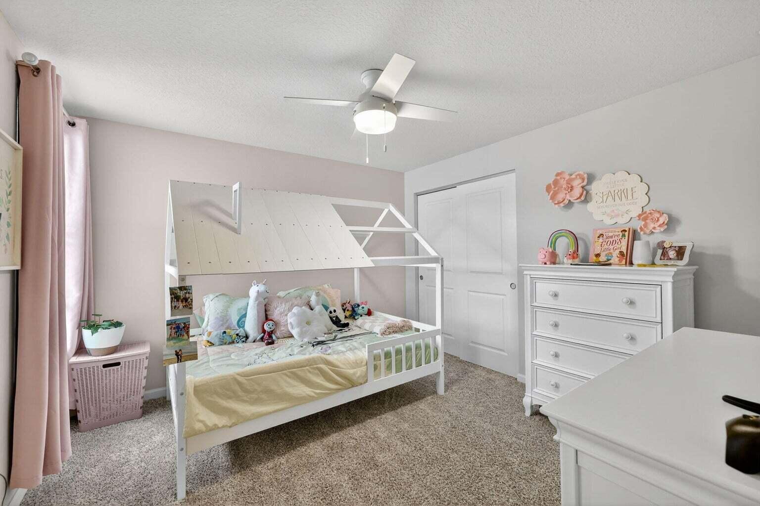 Edgewater Pointe - Residential Lease